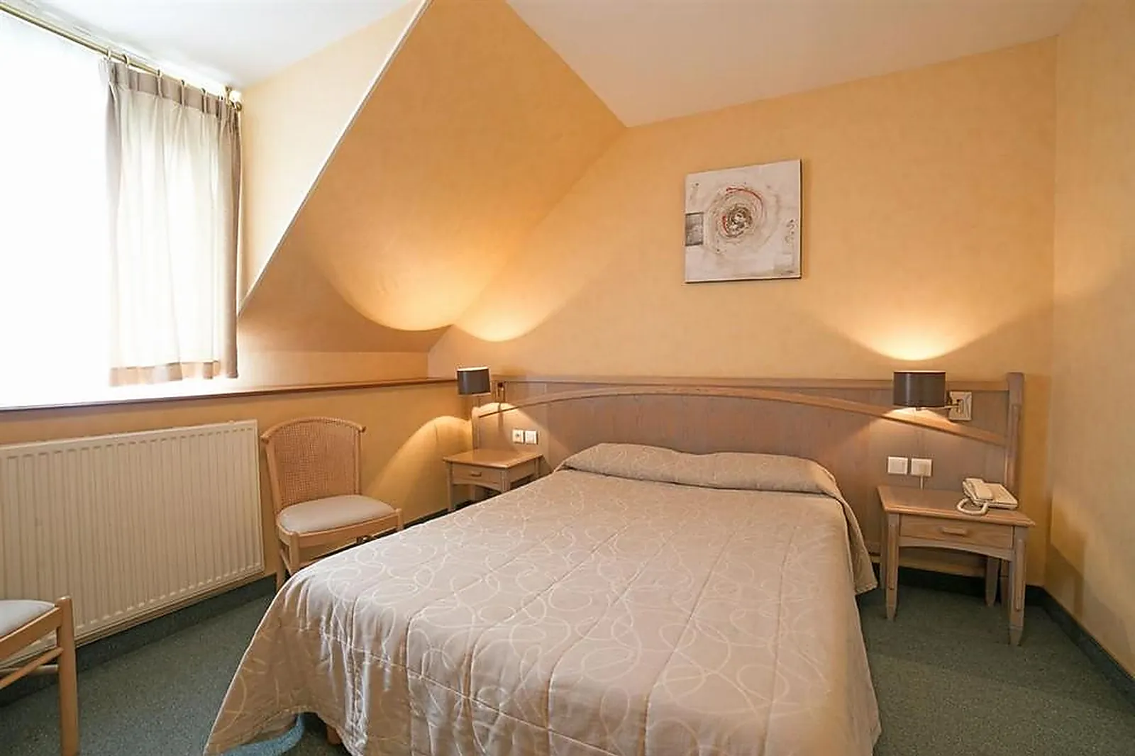 Lieux événementiels, HÔTEL BEAU RIVAGE - RESTAURANT L'EVEIL DES SENS