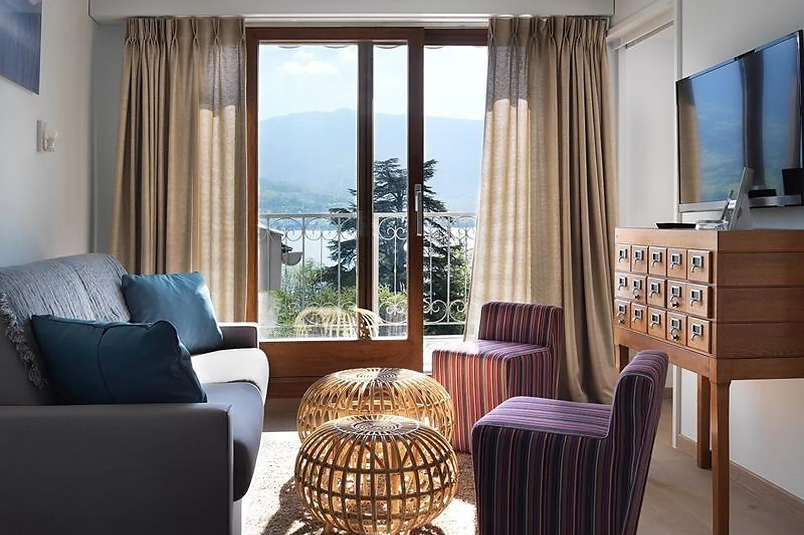 Lieux événementiels, HÔTEL BEAU SITE