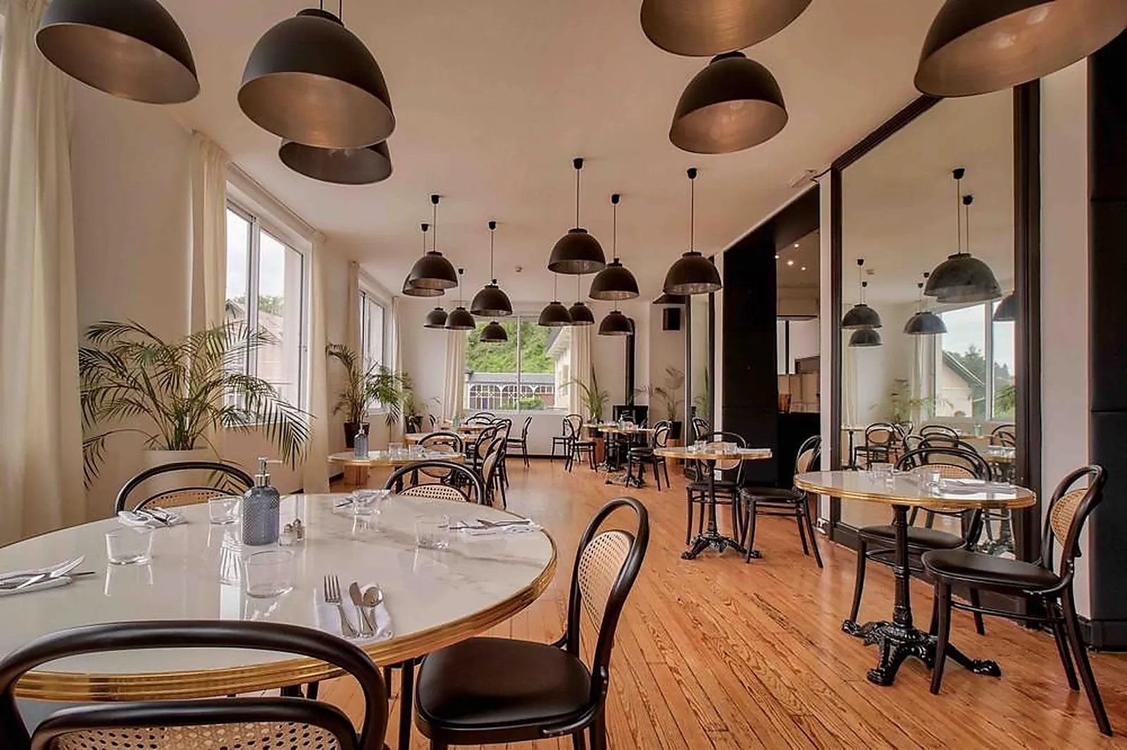 Lieux événementiels, HÔTEL BELFRY