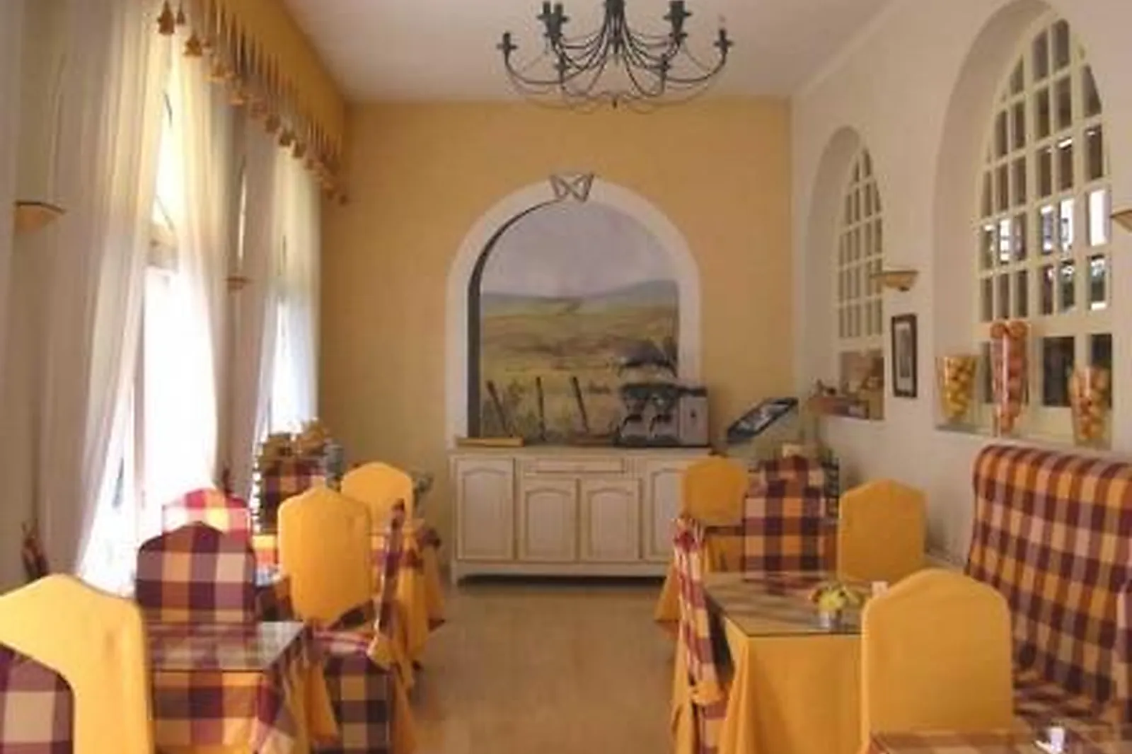 Lieux événementiels, HOTEL BINEY