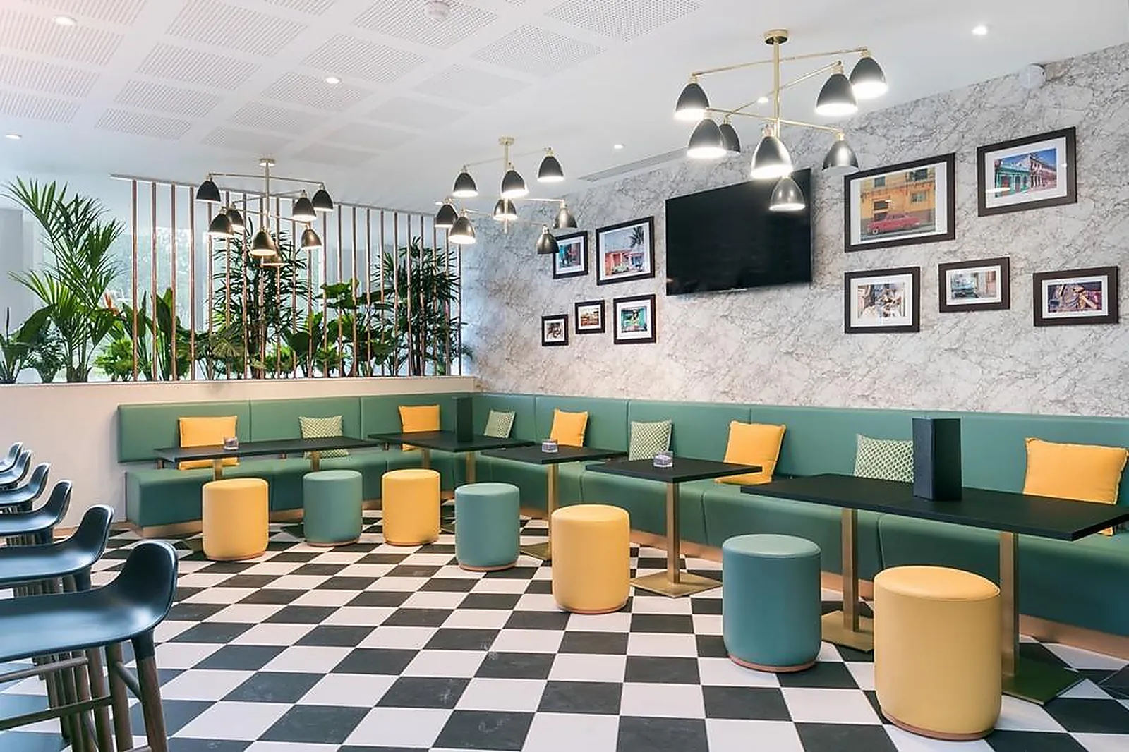 Lieux événementiels, HÔTEL BIRDY