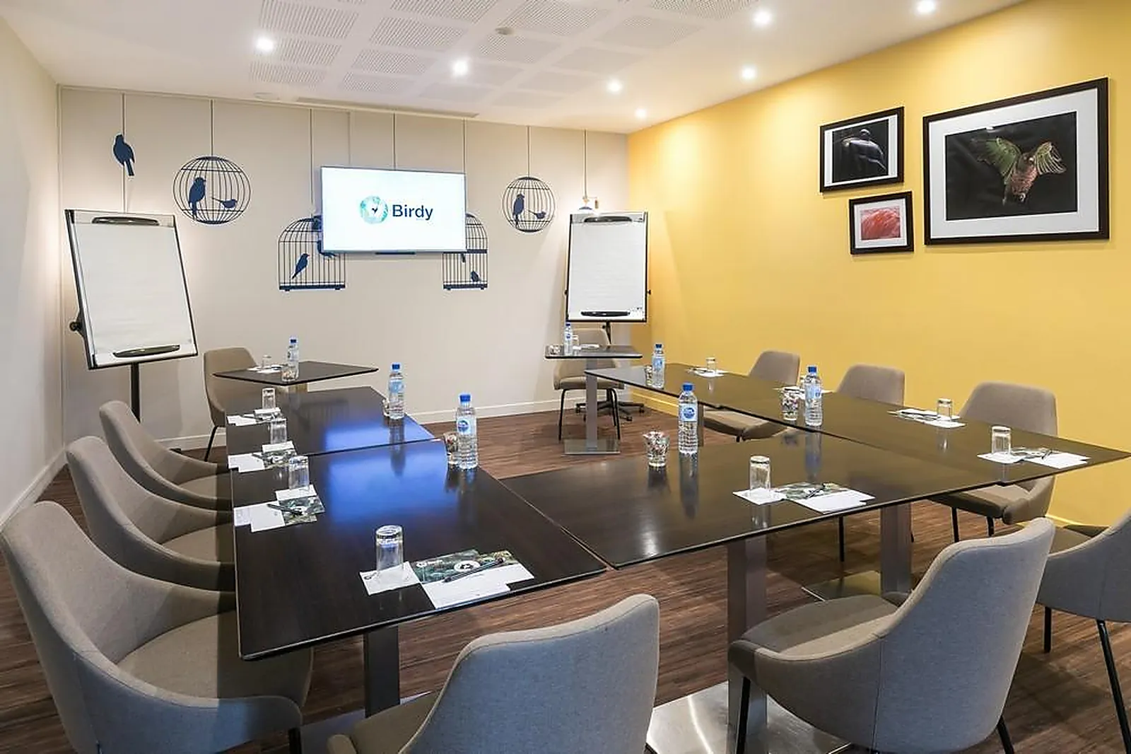 Lieux événementiels, HÔTEL BIRDY