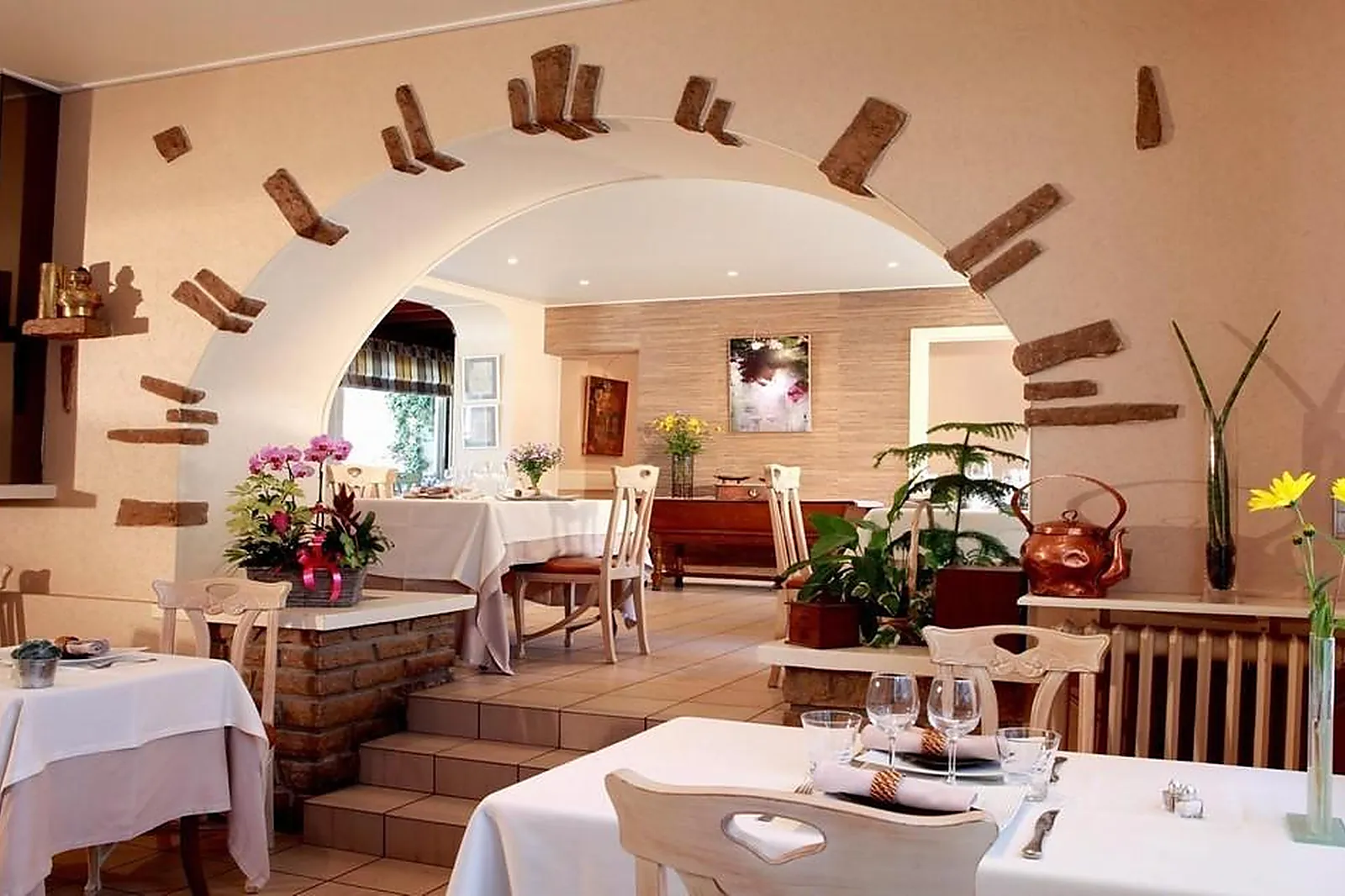 Lieux événementiels, HÔTEL BURNEL ET LA CLÉ DES CHAMPS