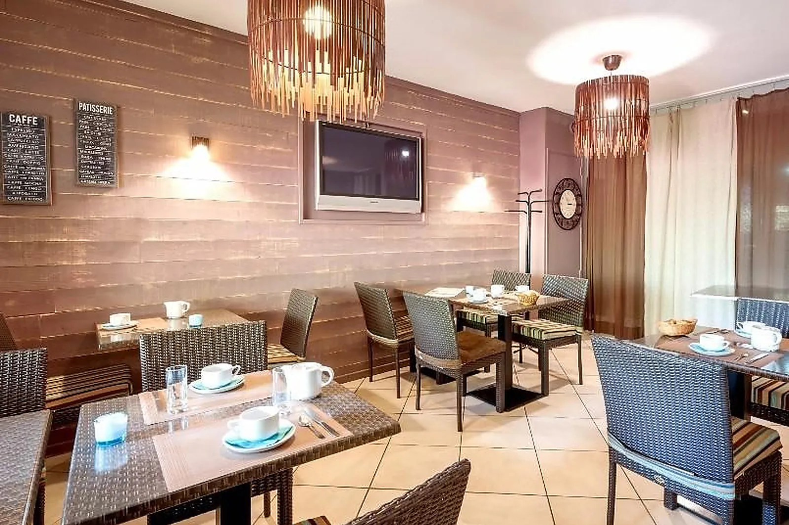 Lieux événementiels, HÔTEL BURNICHON