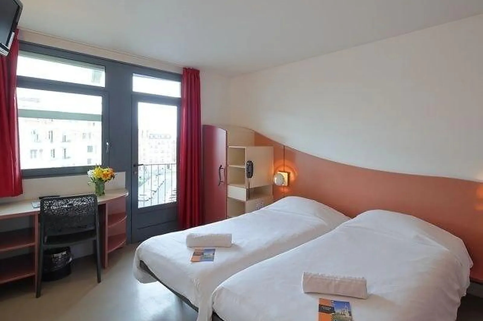 Lieux événementiels, HÔTEL CIS PARIS RAVEL