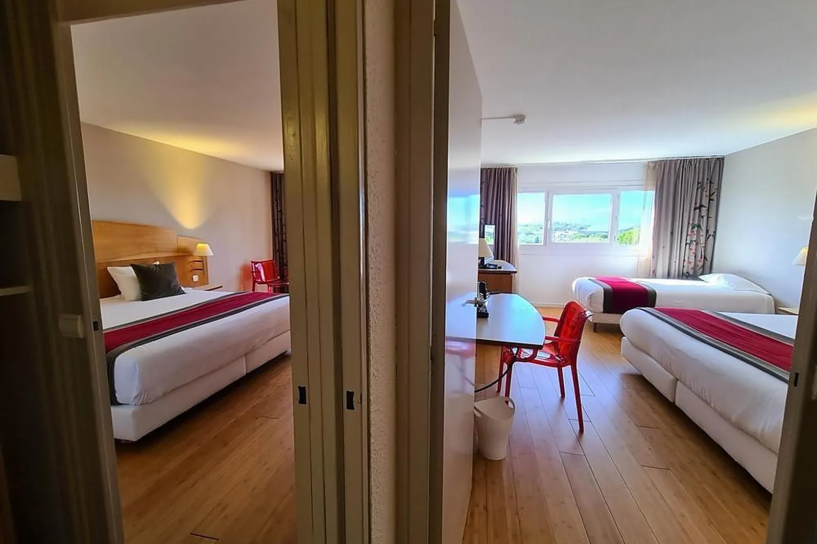 Lieux événementiels, HÔTEL C-SUITES