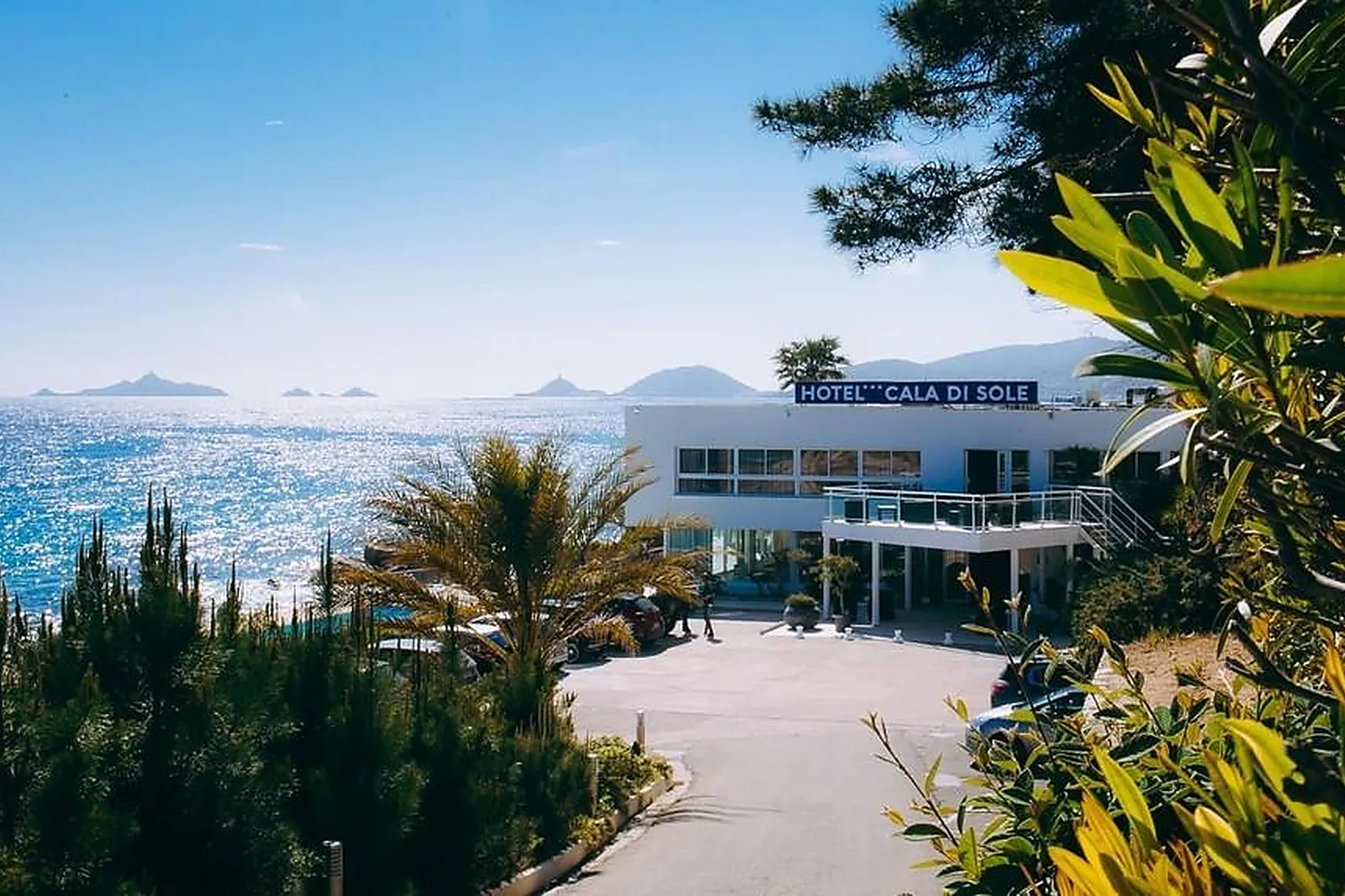 Lieux événementiels, HÔTEL CALA DI SOLE