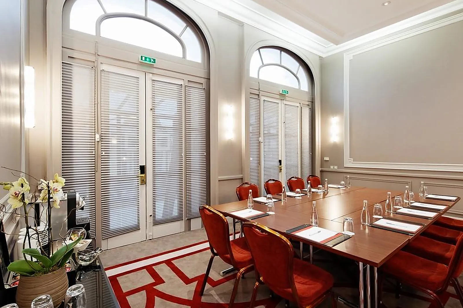 Lieux événementiels, HOTEL CALIFORNIA PARIS