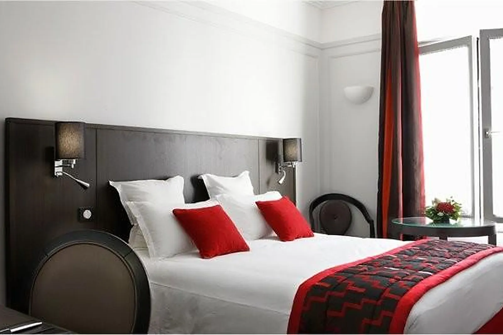 Lieux événementiels, HOTEL CALIFORNIA PARIS