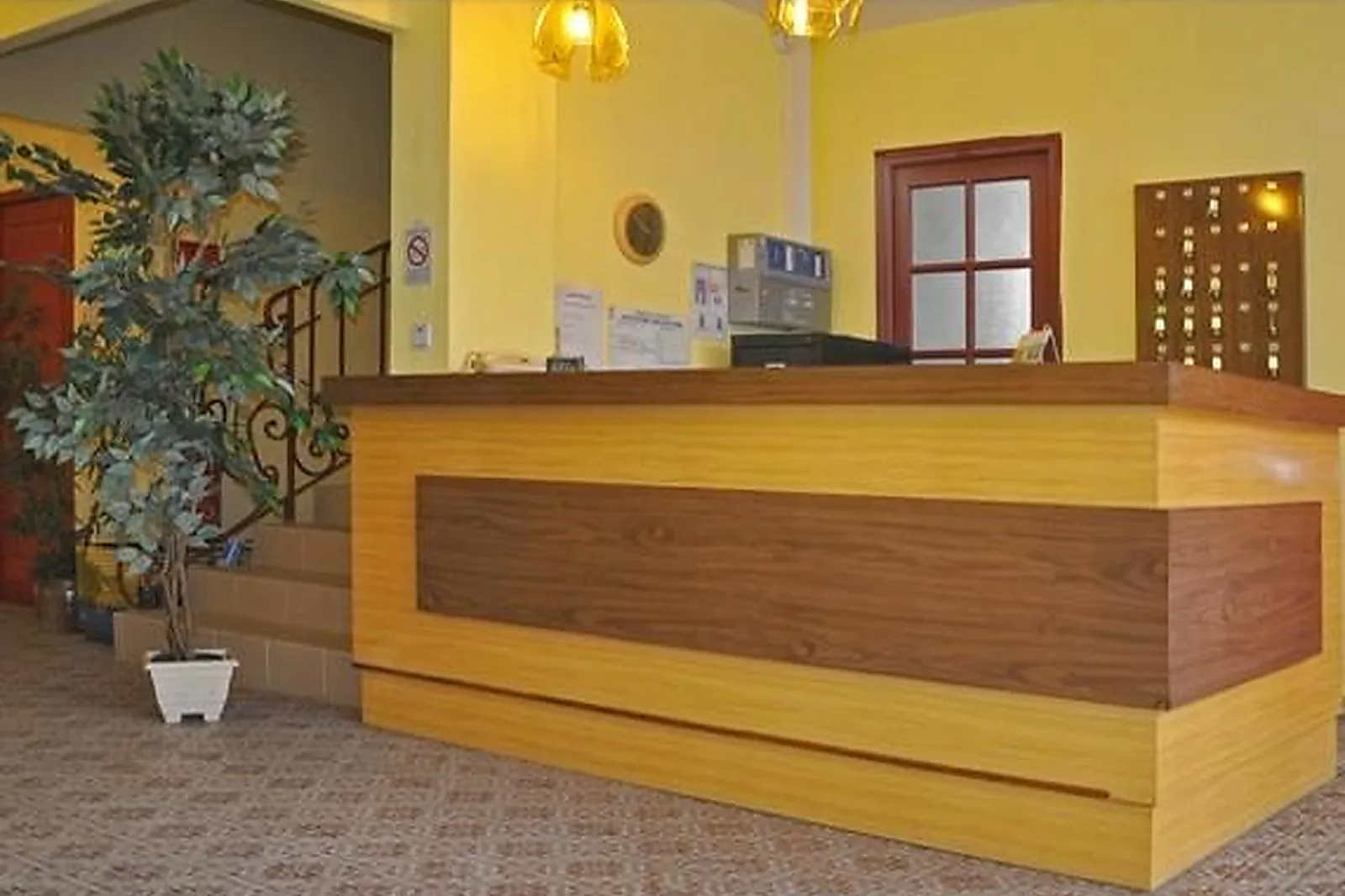 Lieux événementiels, HÔTEL CALIFORNIA VALENCE