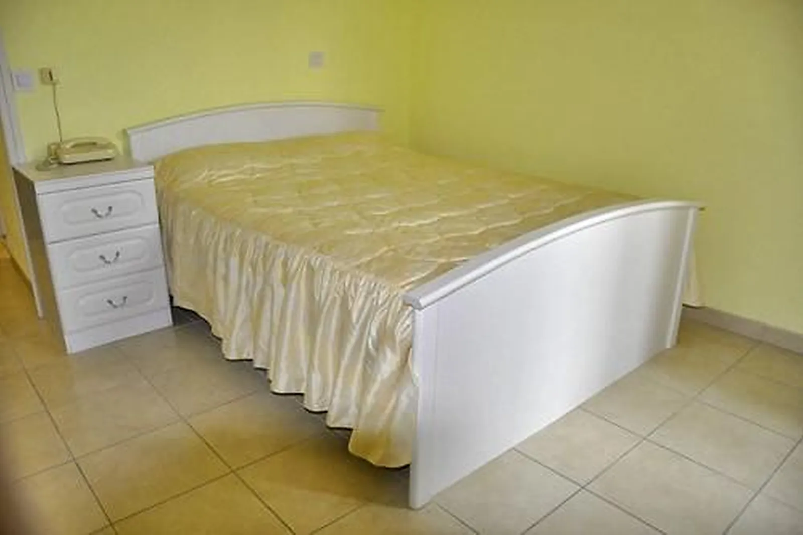 Lieux événementiels, HÔTEL CALIFORNIA VALENCE