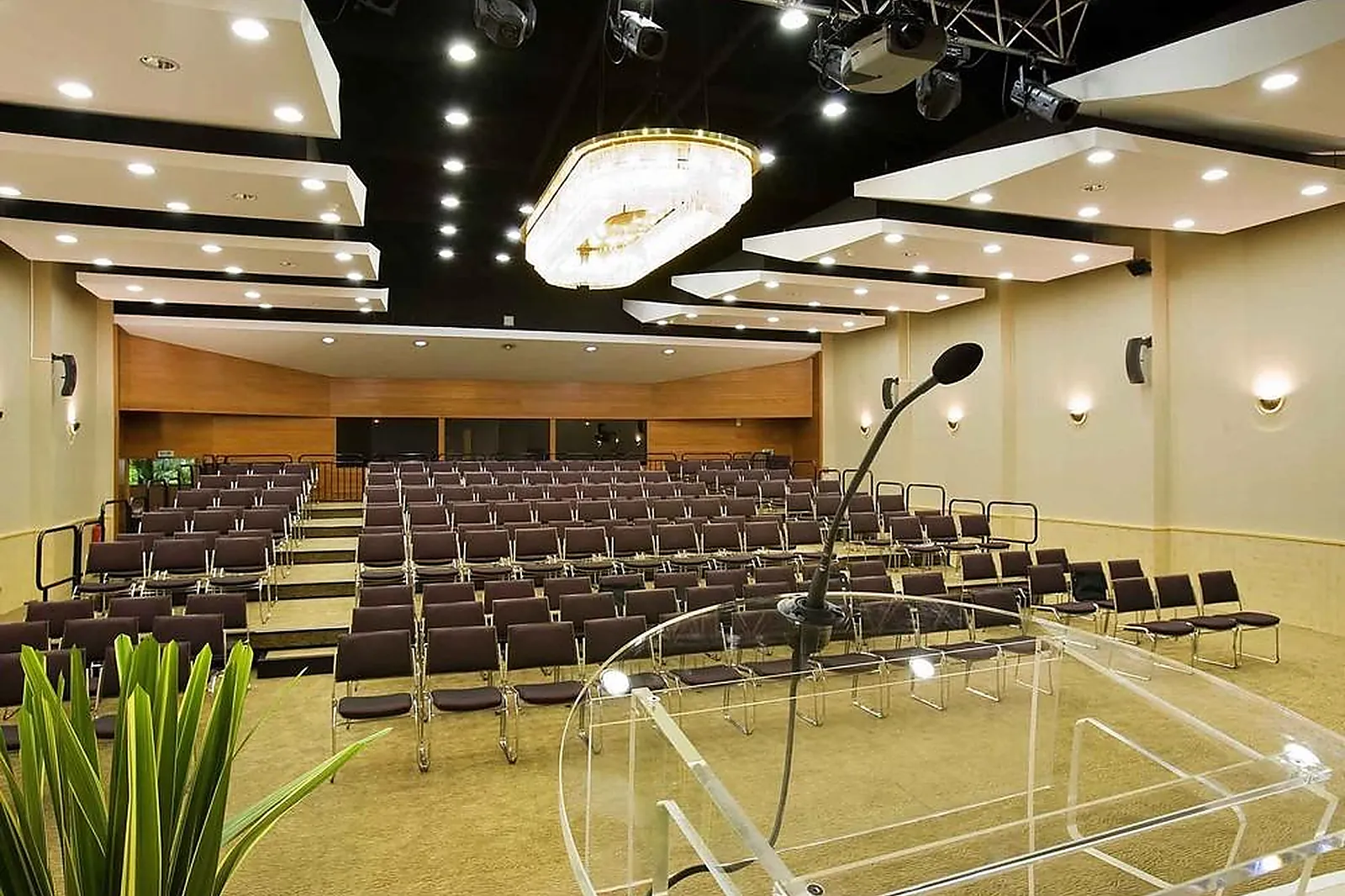 Lieux événementiels, HÔTEL CANNES MONTFLEURY