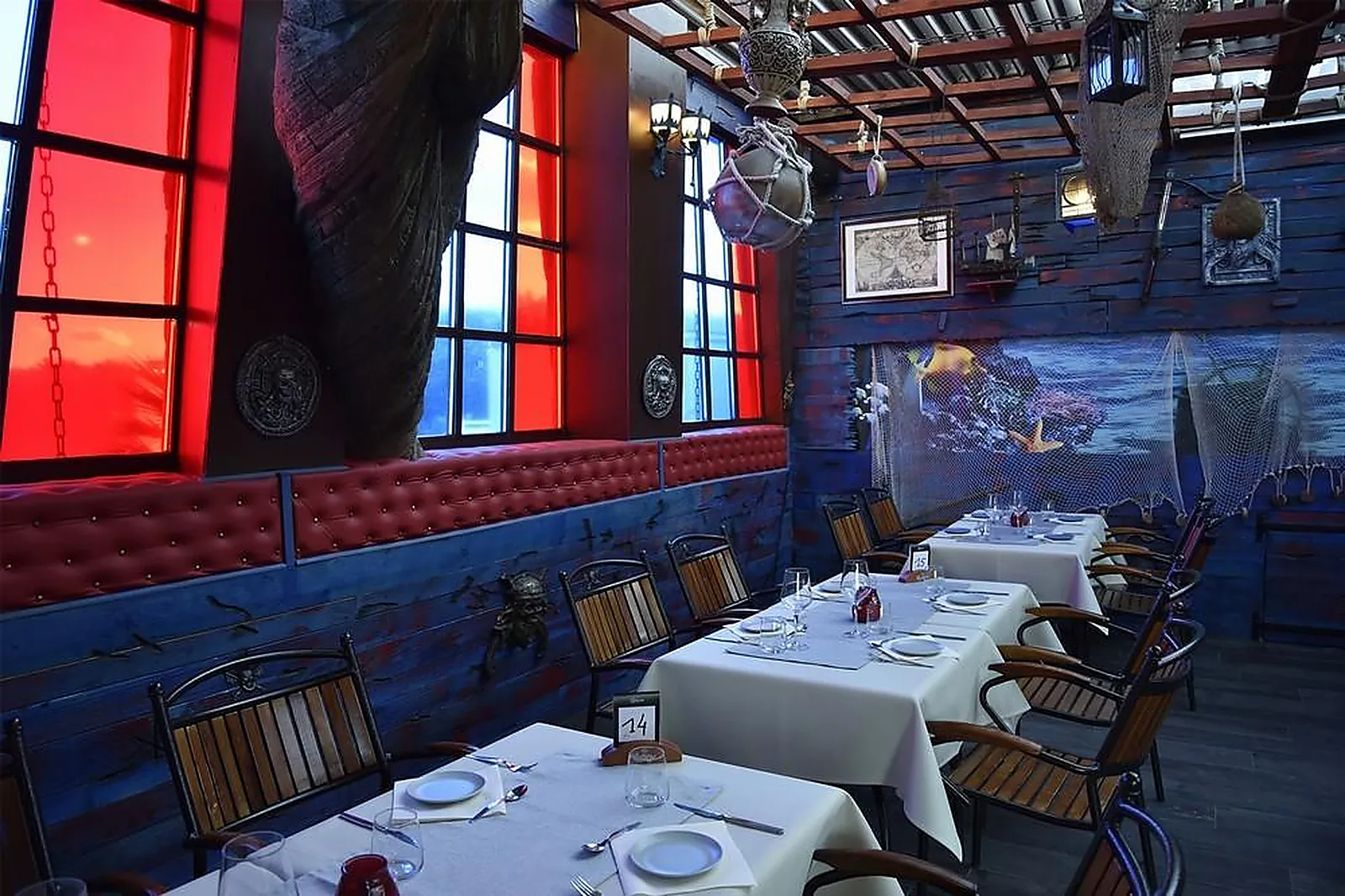 Lieux événementiels, HÔTEL CAP PIRATE