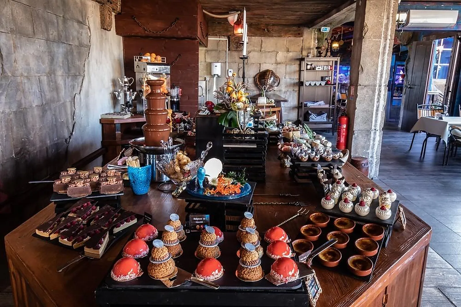 Lieux événementiels, HÔTEL CAP PIRATE