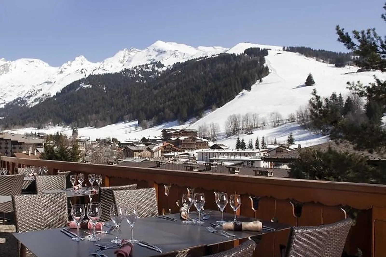 Lieux événementiels, HÔTEL CARLINA