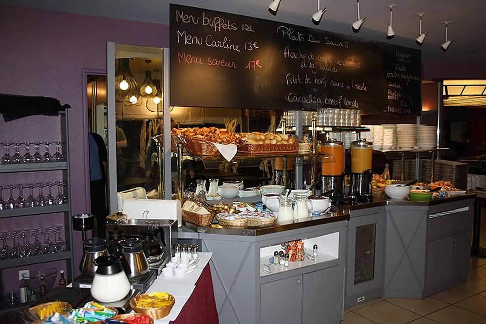 Lieux événementiels, HÔTEL CARLINE