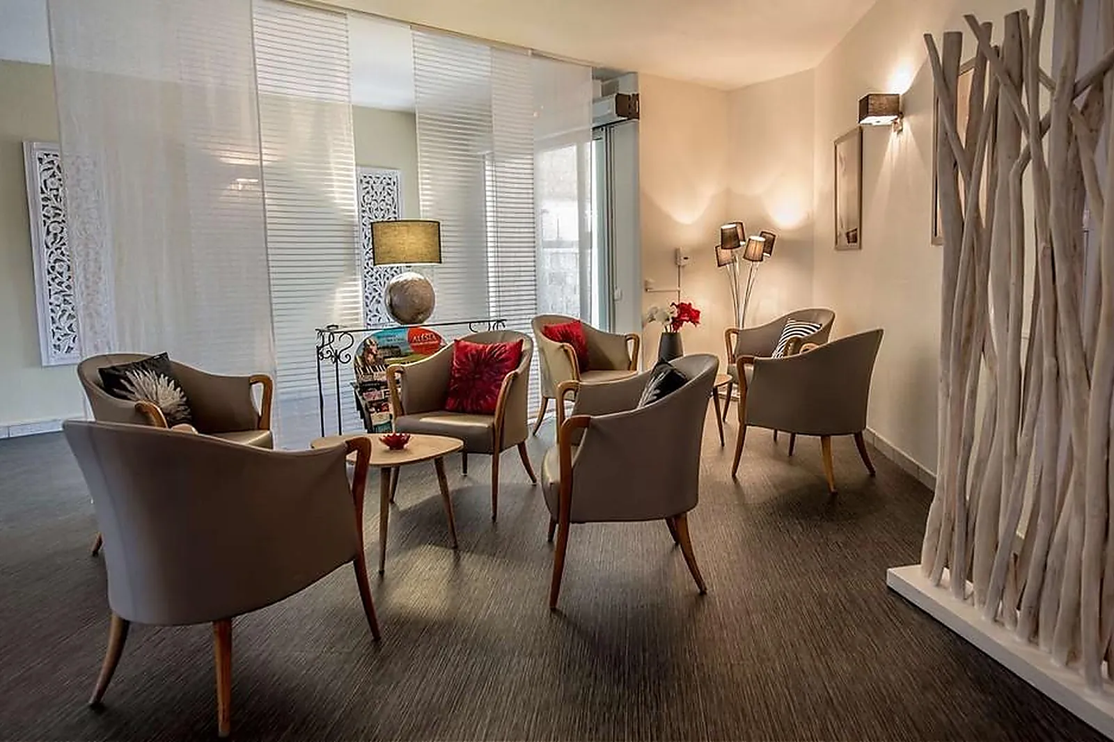 Lieux événementiels, HÔTEL CARLINE BEAUNE