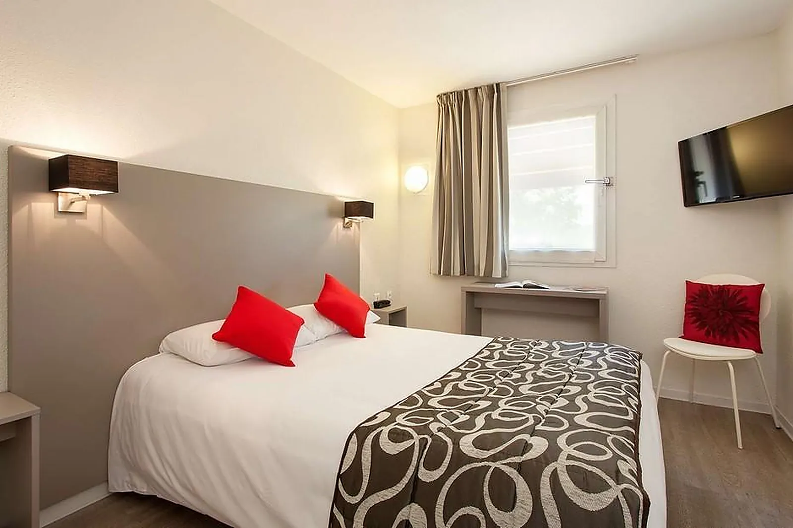 Lieux événementiels, HÔTEL CARLINE BEAUNE