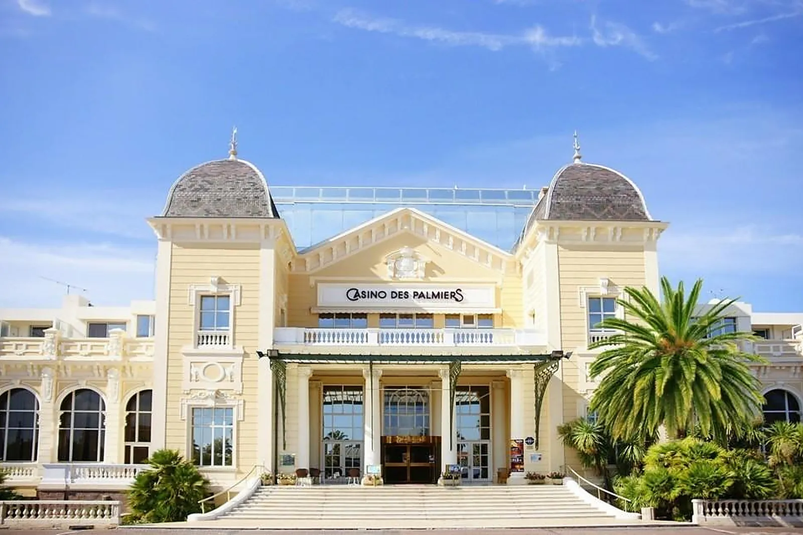 Lieux événementiels, HÔTEL CASINO DES PALMIERS