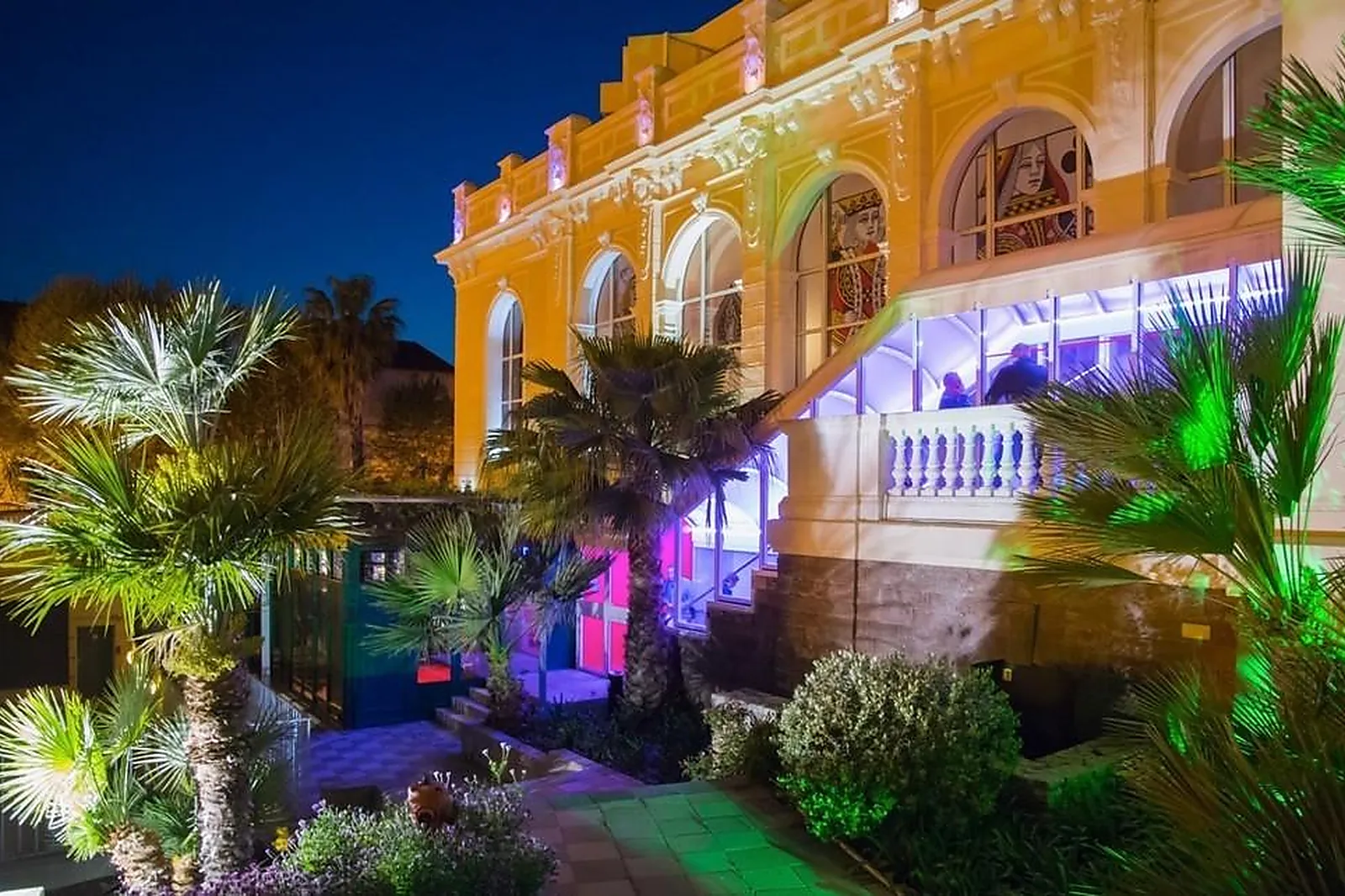 Lieux événementiels, HÔTEL CASINO DES PALMIERS