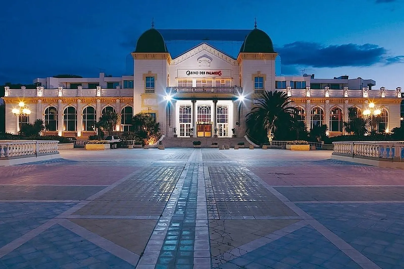 Lieux événementiels, HÔTEL CASINO DES PALMIERS