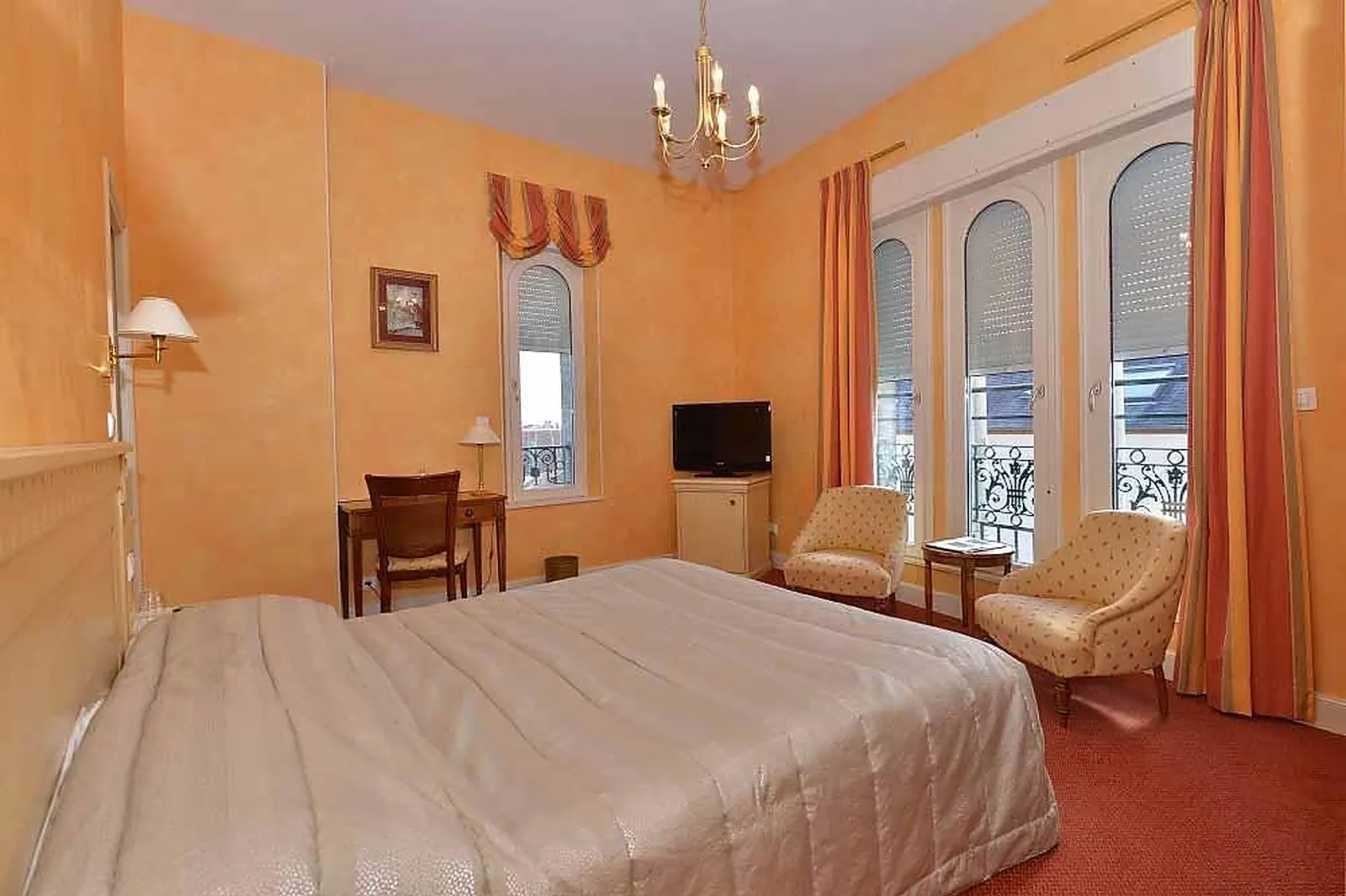 Lieux événementiels, HÔTEL CASTEL JEANSON