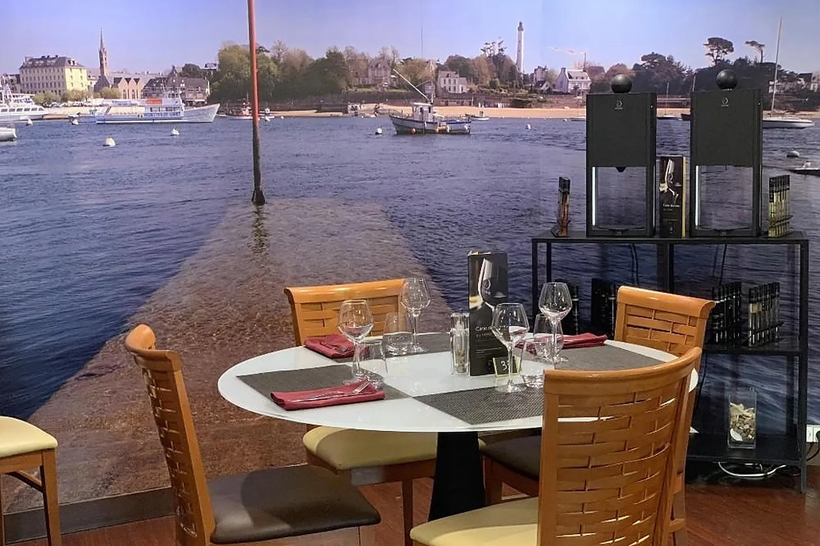 Lieux événementiels, HÔTEL CENTER BREST