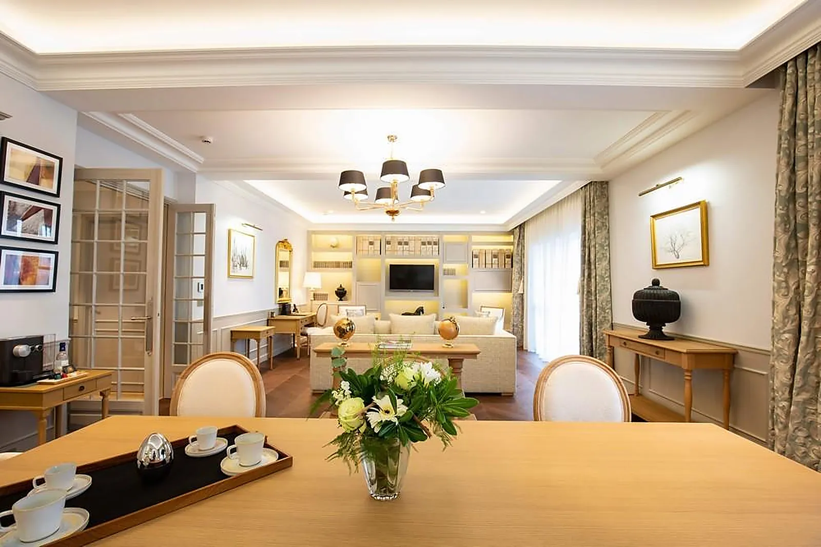 Lieux événementiels, HÔTEL CHAIS MONNET