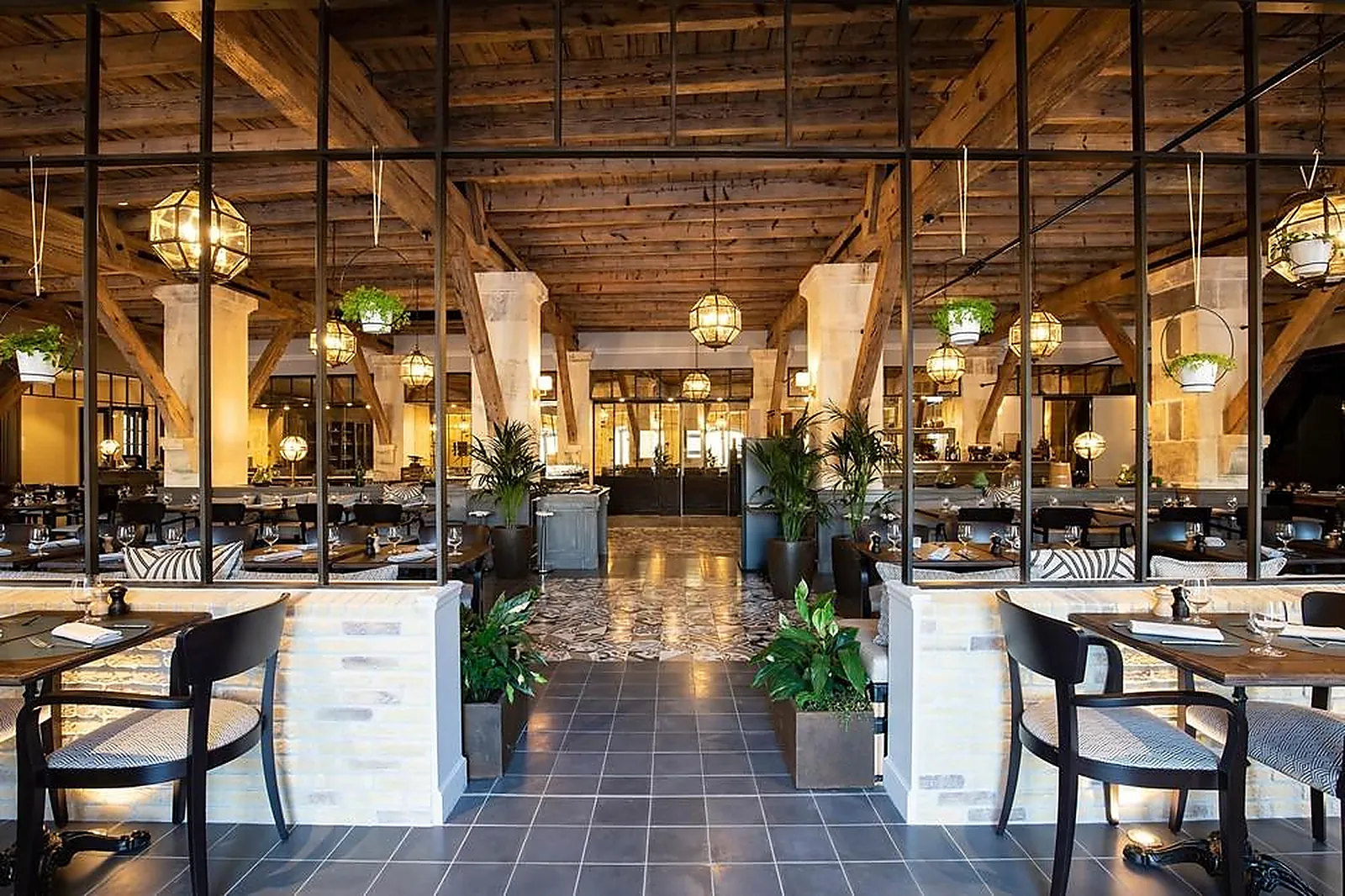 Lieux événementiels, HÔTEL CHAIS MONNET