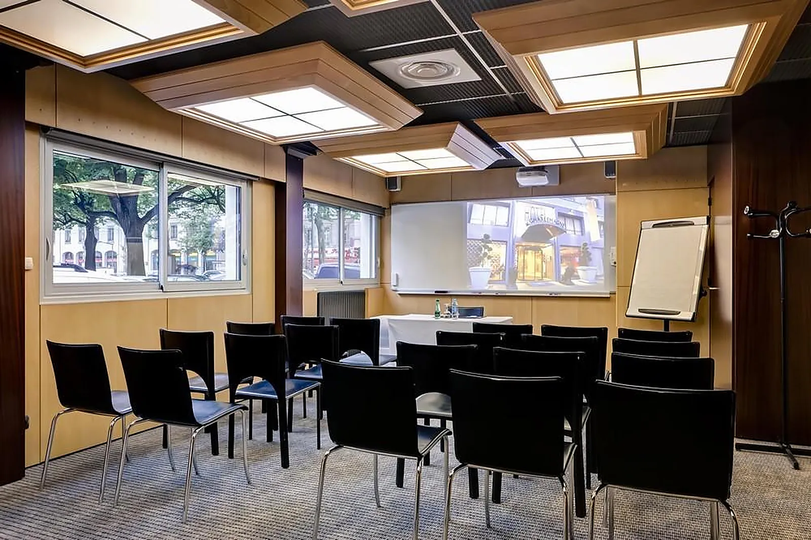 Lieux événementiels, HÔTEL CHARLEMAGNE LYON