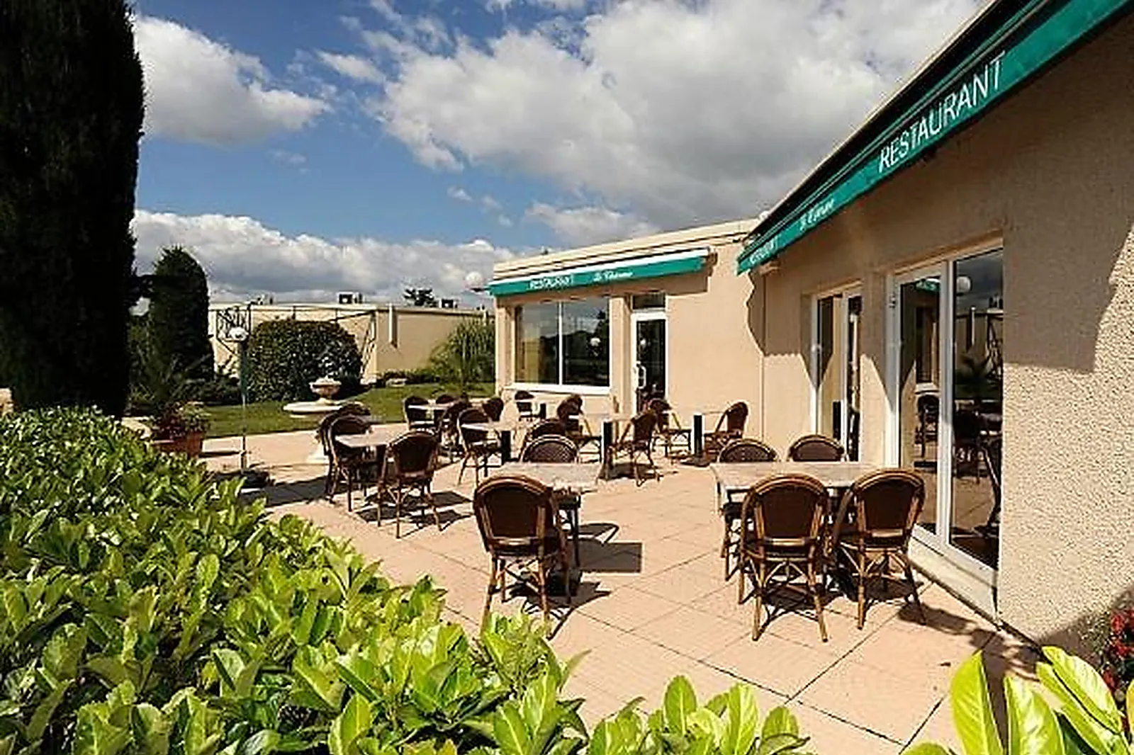 Lieux événementiels, HÔTEL CHARME EN BEAUJOLAIS