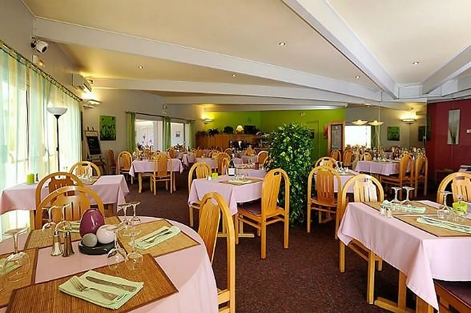 Lieux événementiels, HÔTEL CHARME EN BEAUJOLAIS