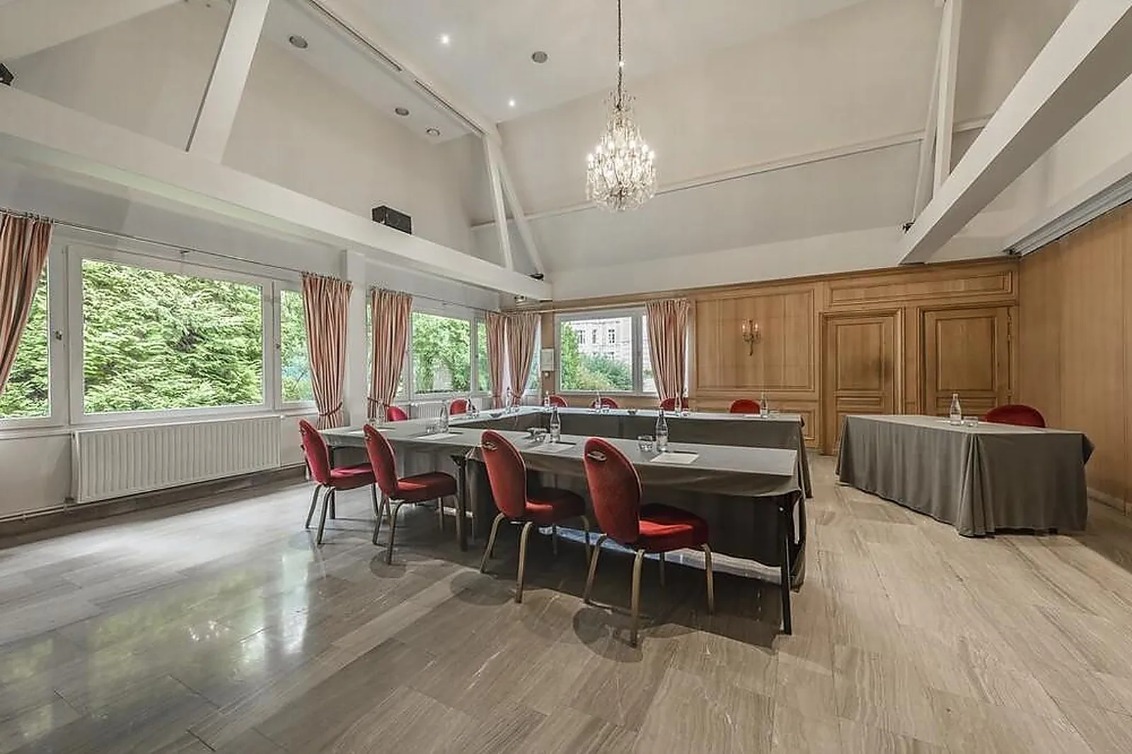 Lieux événementiels, HÔTEL CHÂTEAU TILQUES - NAJETI