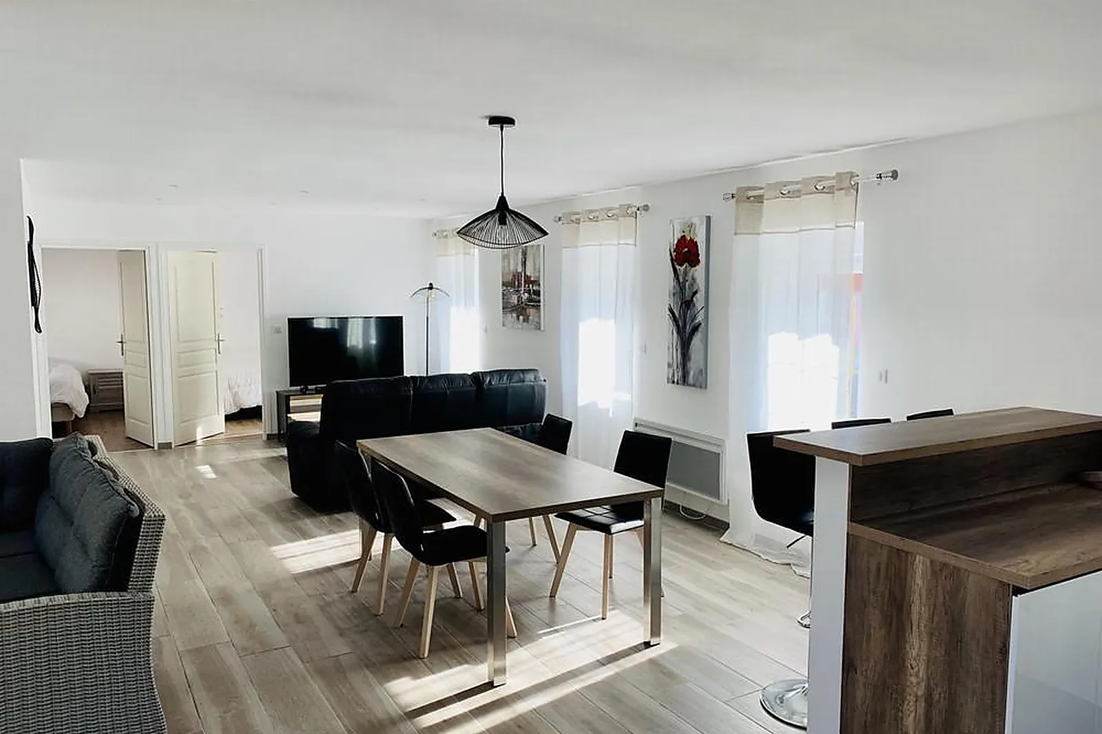 Lieux événementiels, HOTEL CHATEAU DES TOURELLES