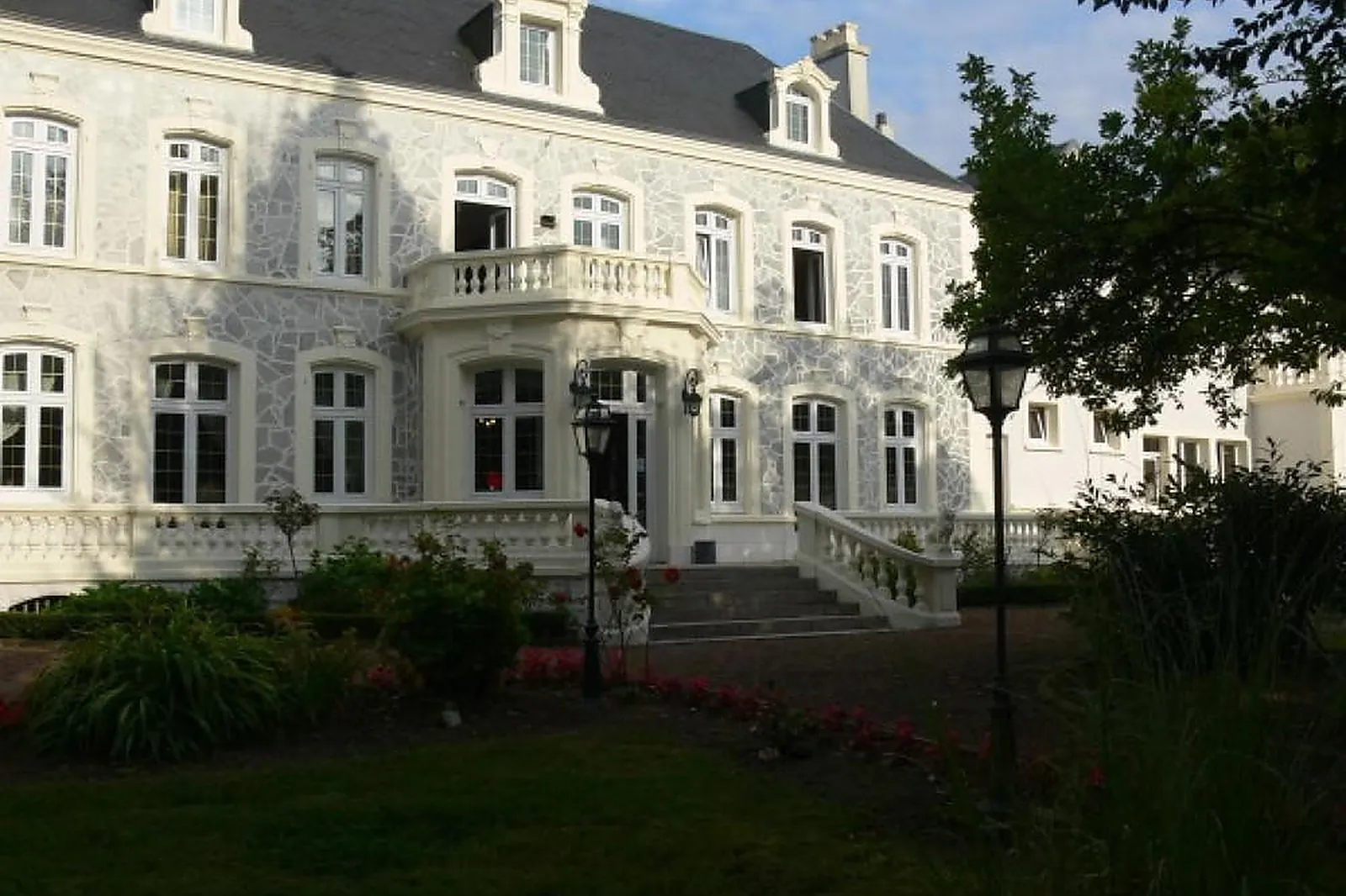 Lieux événementiels, HOTEL CHATEAU DES TOURELLES