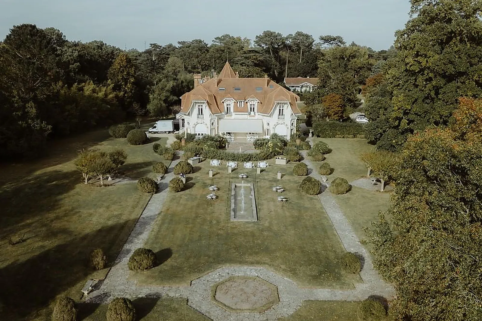 Lieux événementiels, HÔTEL CHÂTEAU DU CLAIR DE LUNE