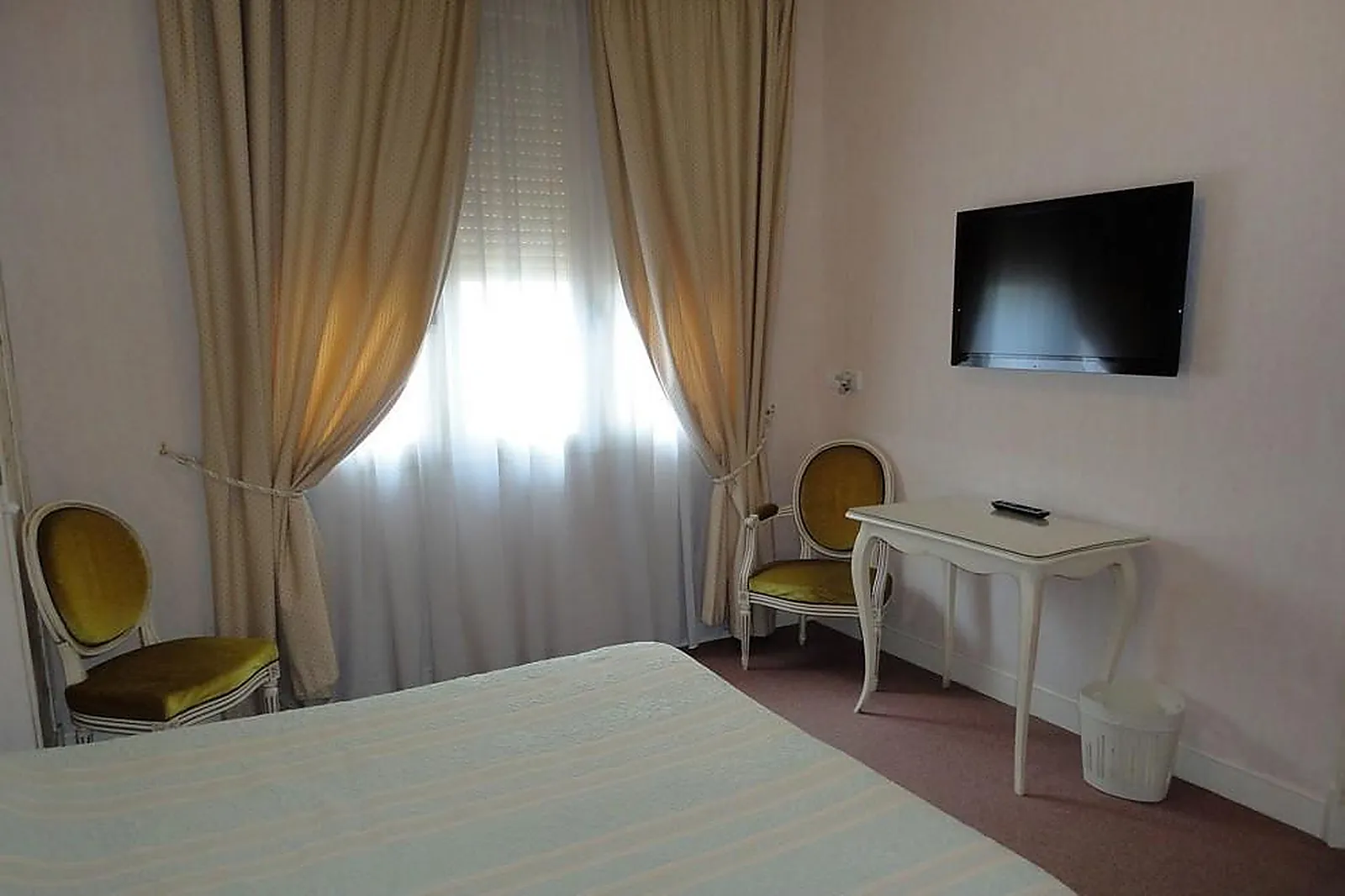 Lieux événementiels, HÔTEL CHIFFRE