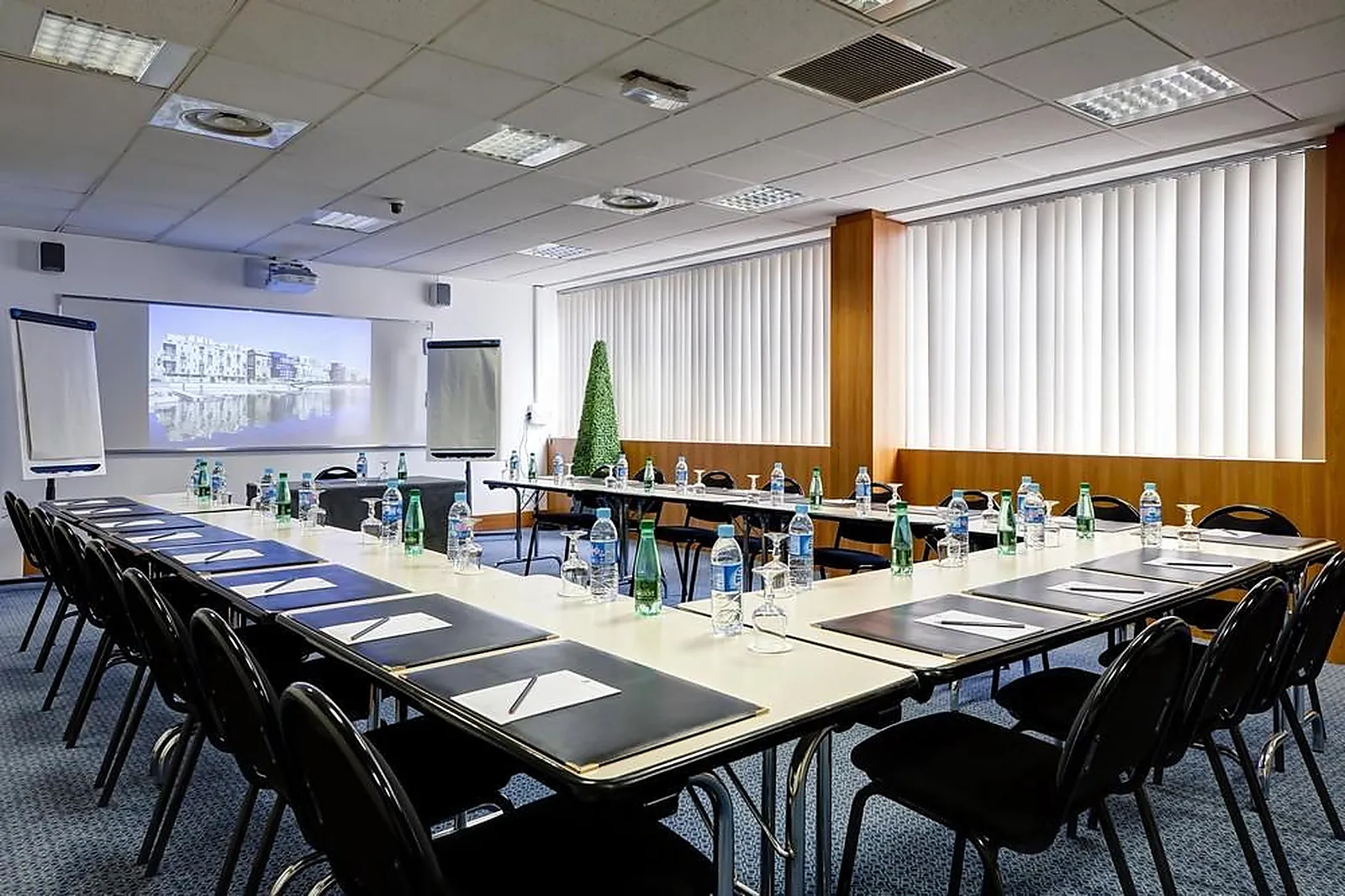 Lieux événementiels, HÔTEL CHROMATICS