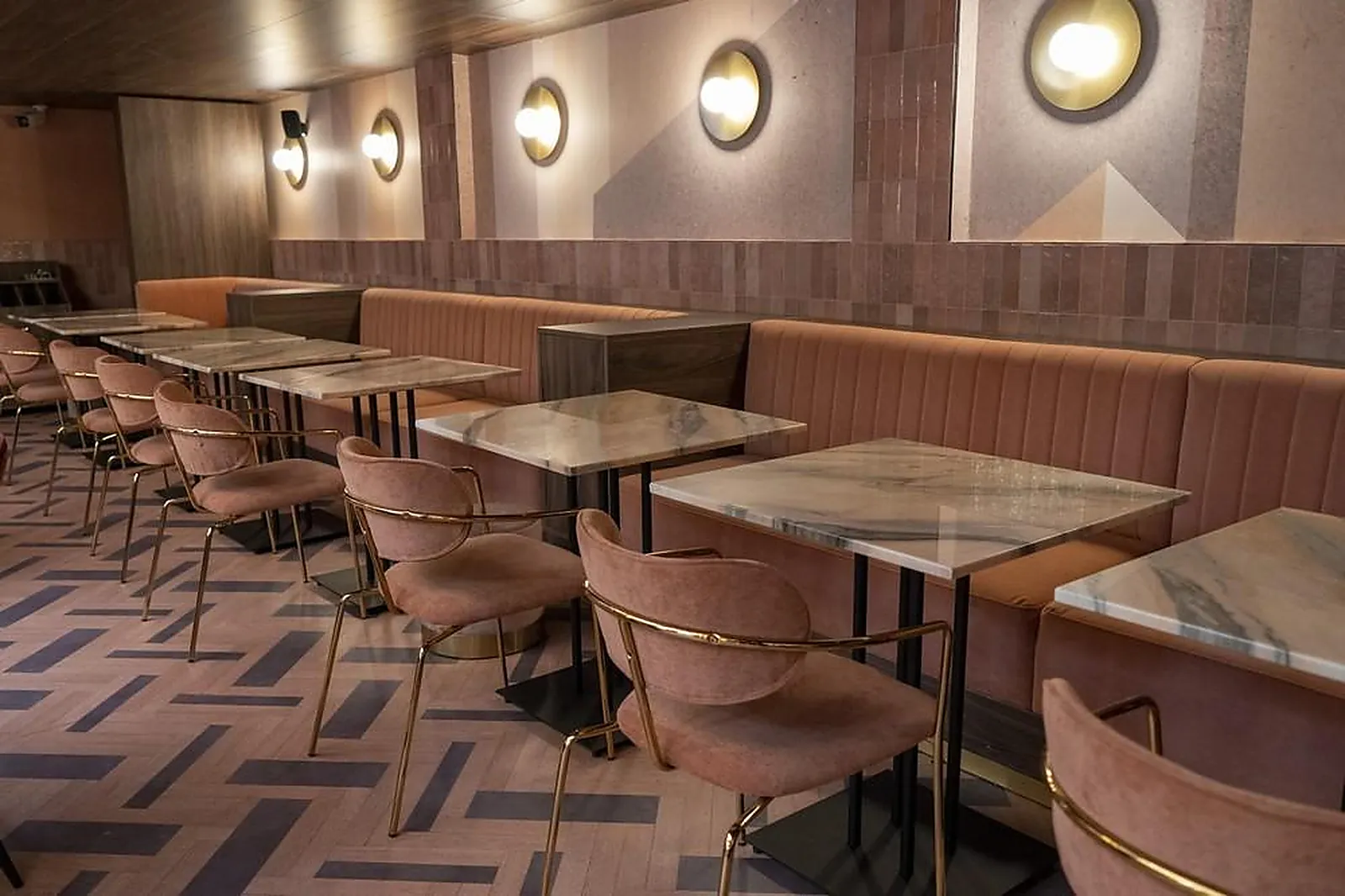 Lieux événementiels, HÔTEL CLAPCLAP