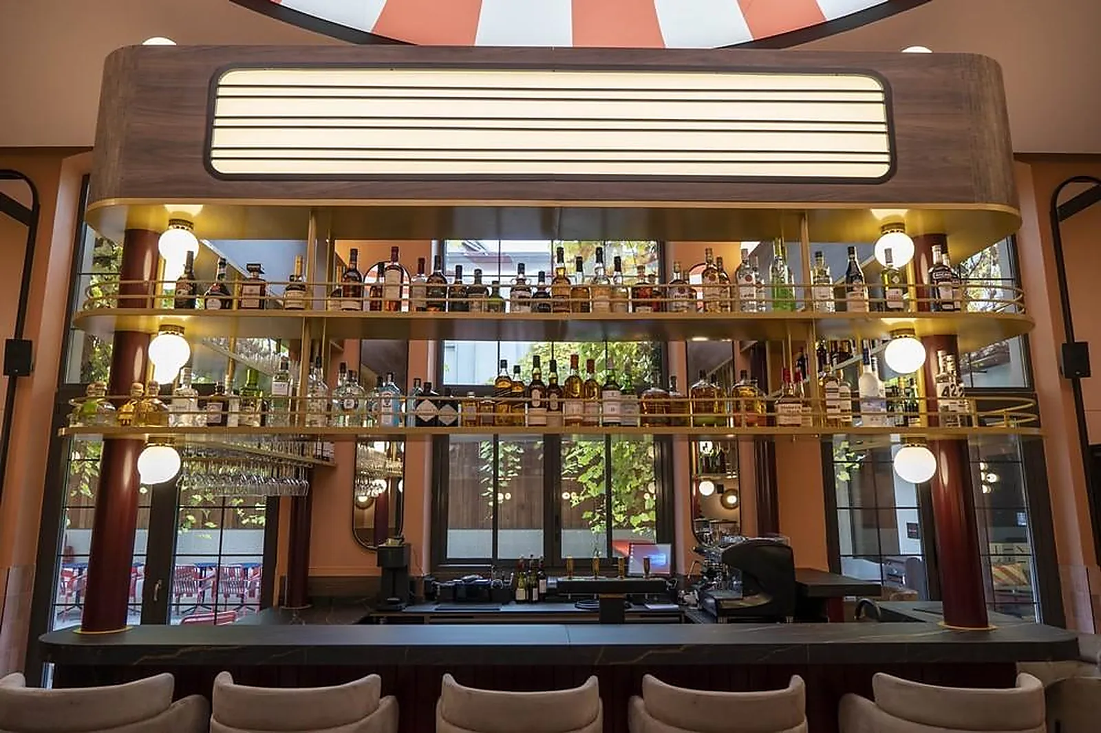 Lieux événementiels, HÔTEL CLAPCLAP