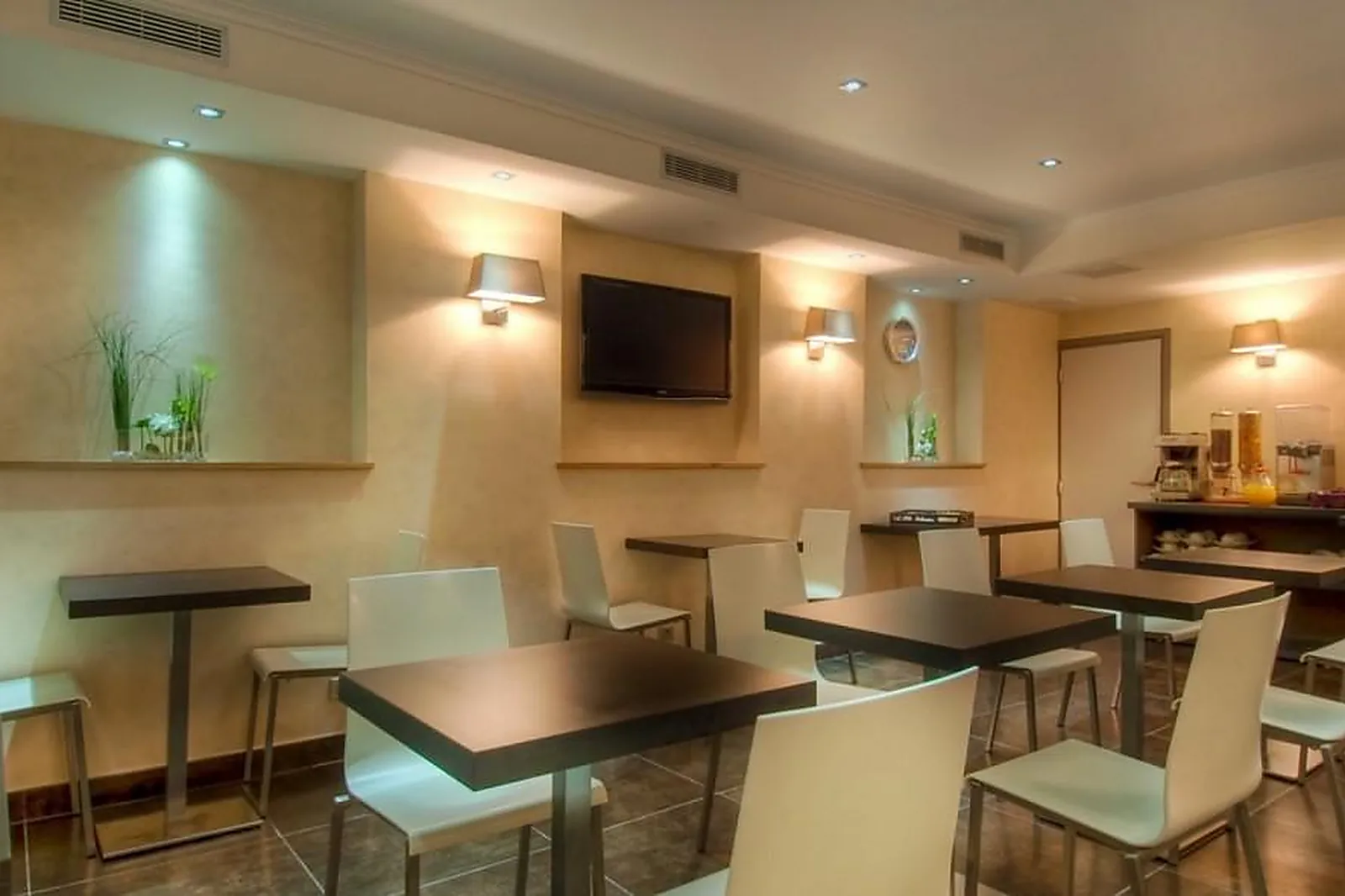 Lieux événementiels, HÔTEL CLAUDE BERNARD