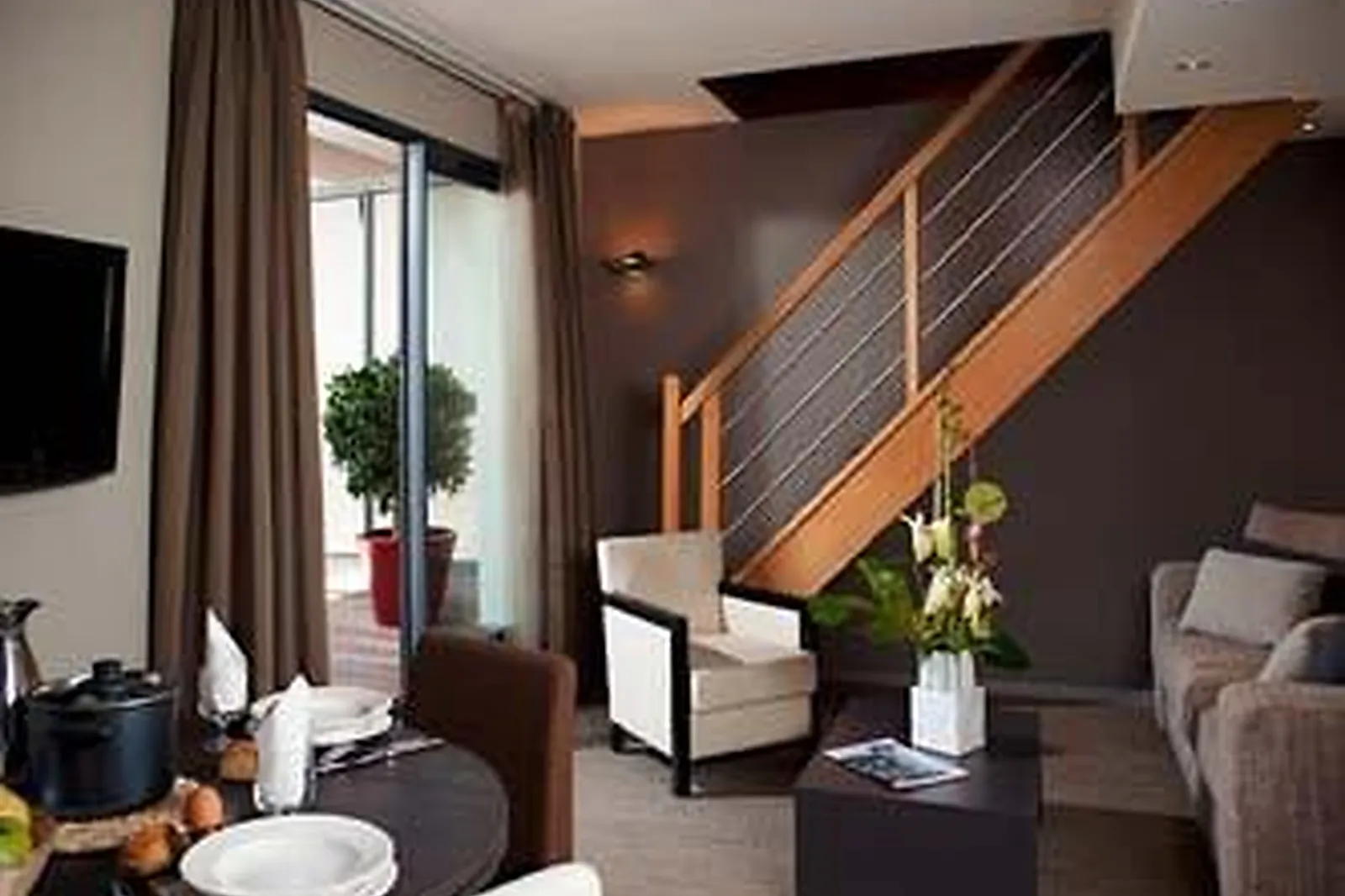 Lieux événementiels, HOTEL CLEMENT ADER