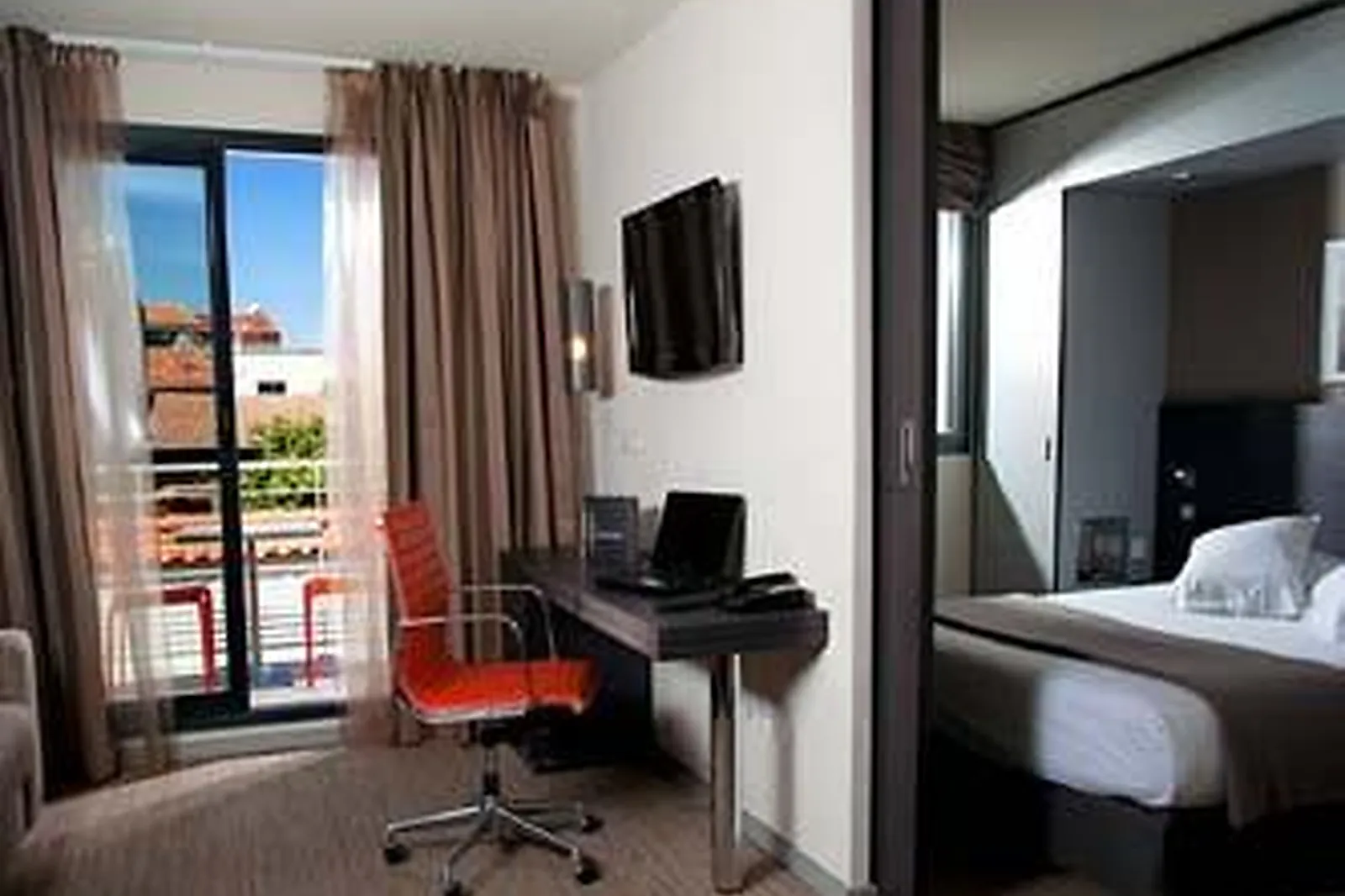 Lieux événementiels, HOTEL CLEMENT ADER