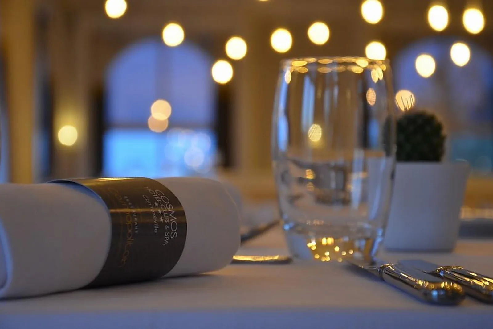 Lieux événementiels, HÔTEL CLUB COSMOS ET SPA