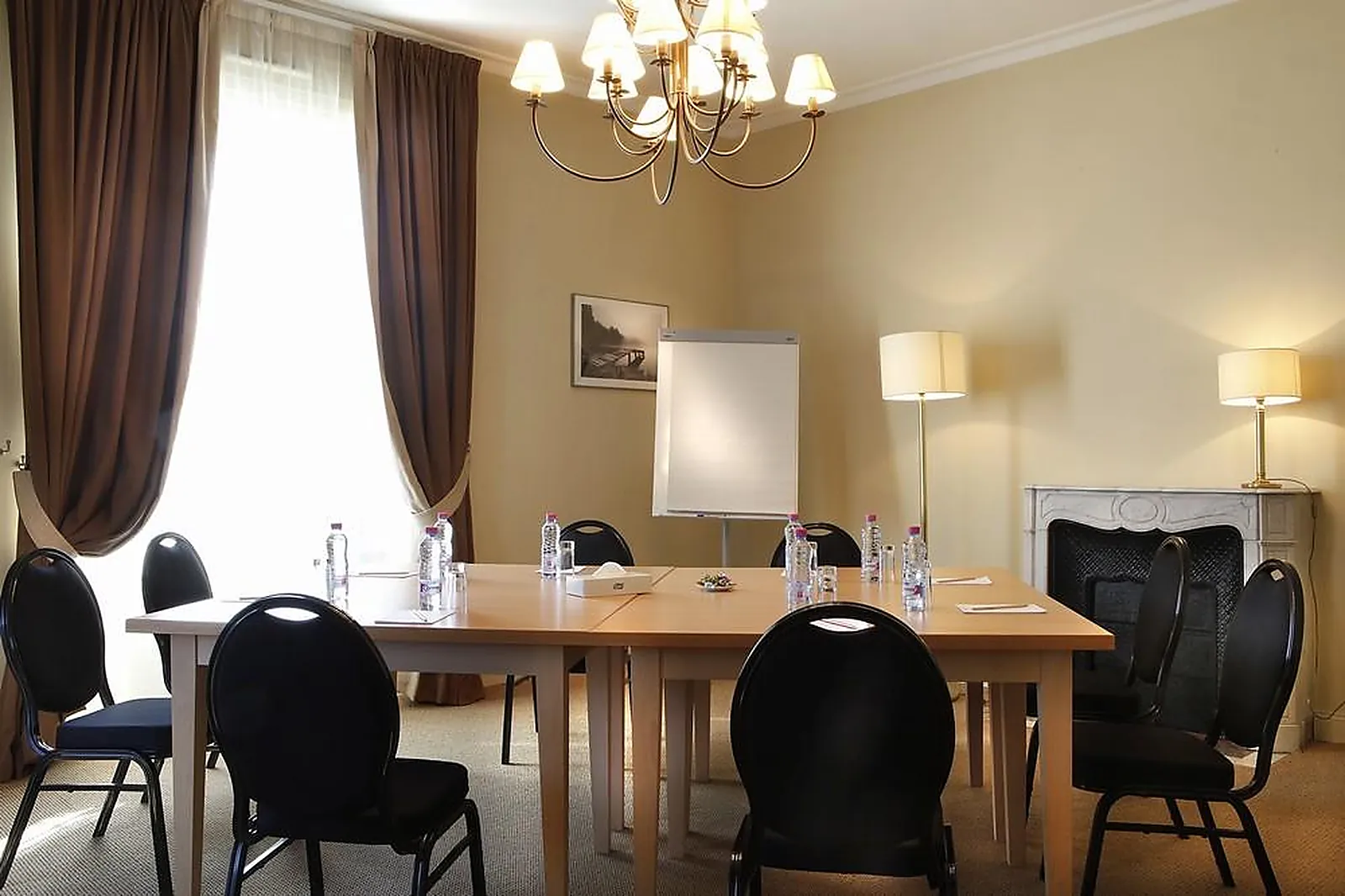 Lieux événementiels, HÔTEL CLUB COSMOS ET SPA