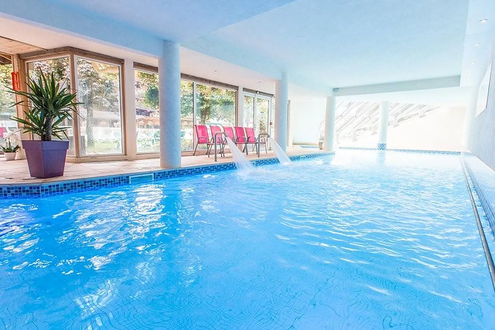 Lieux événementiels, HÔTEL CLUB LE CRÊT