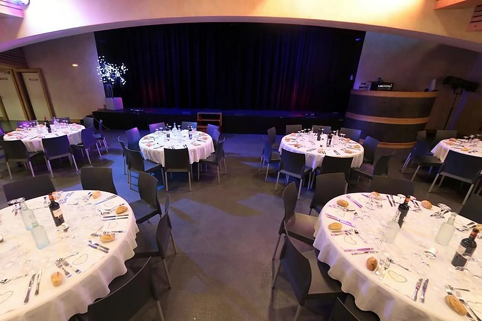 Lieux événementiels, HÔTEL CLUB LE CRÊT