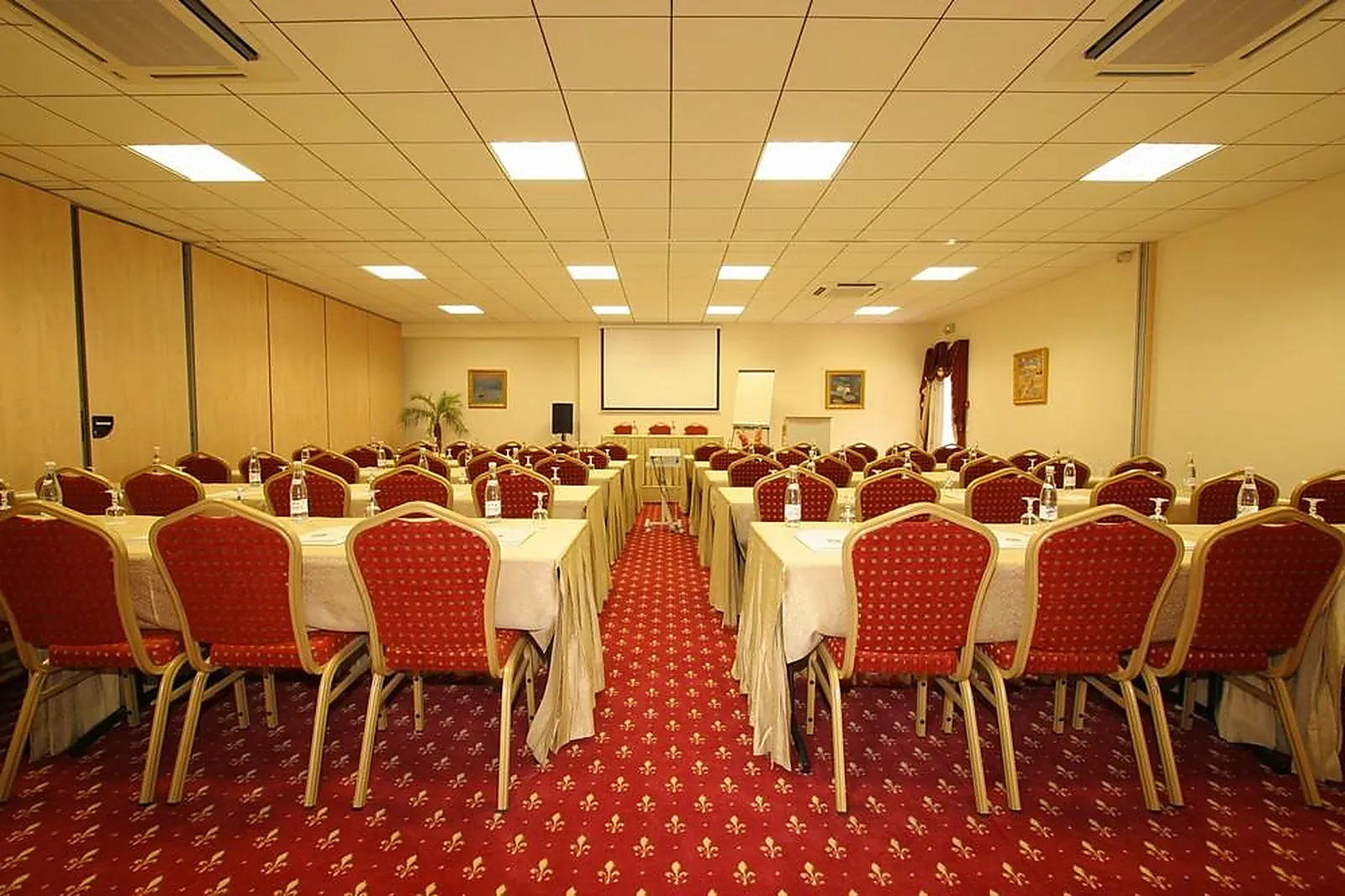 Lieux événementiels, HÔTEL CORSICA