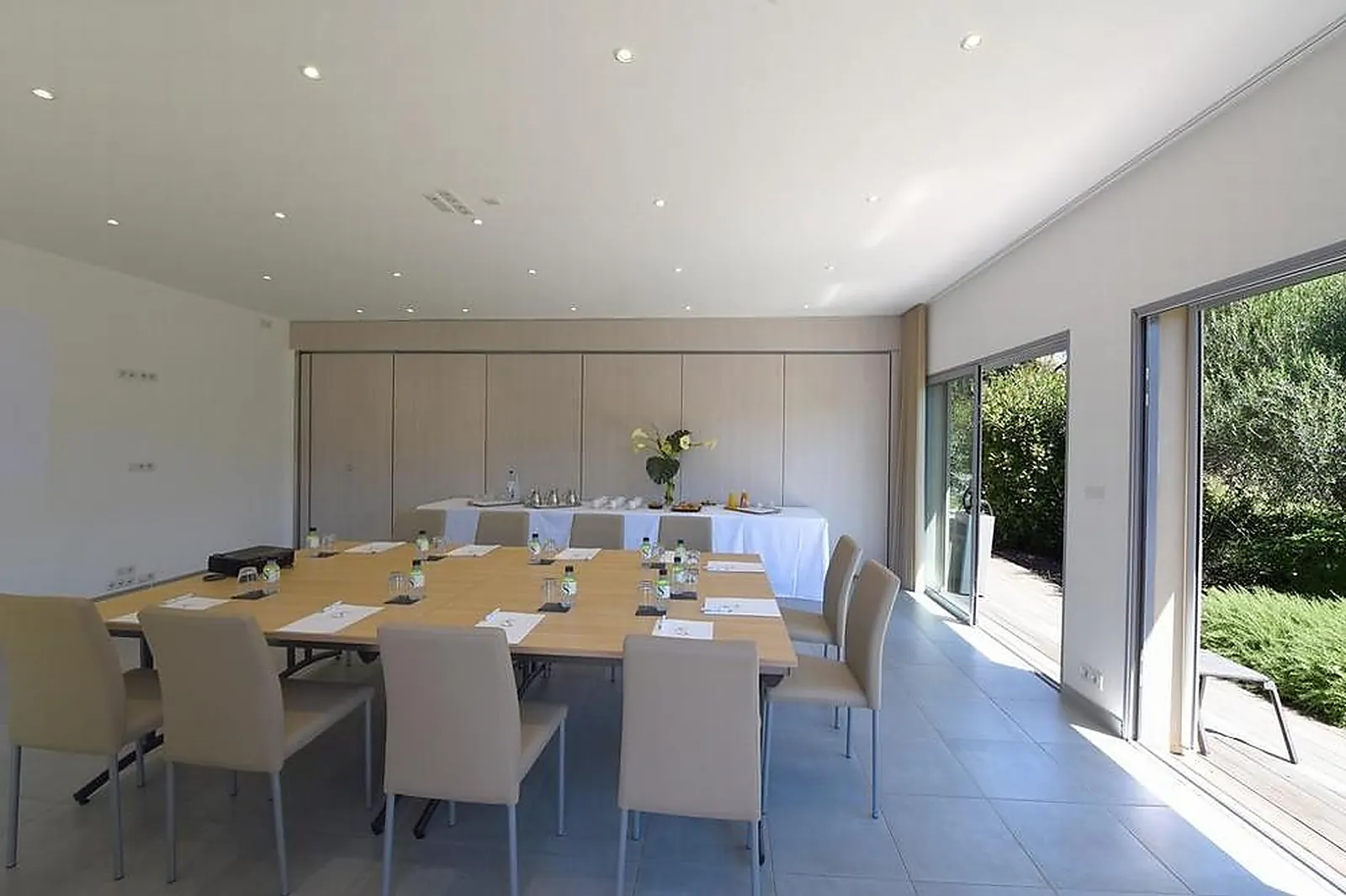 Lieux événementiels, HÔTEL COSTA SALINA