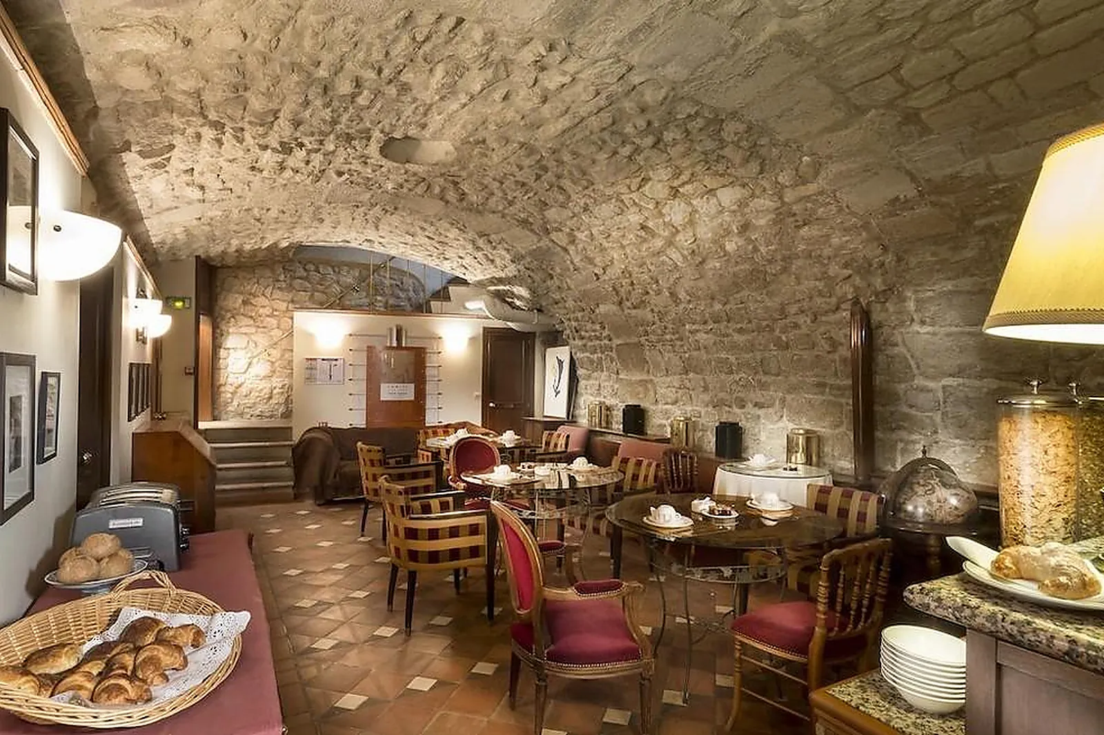 Lieux événementiels, HÔTEL CRYSTAL